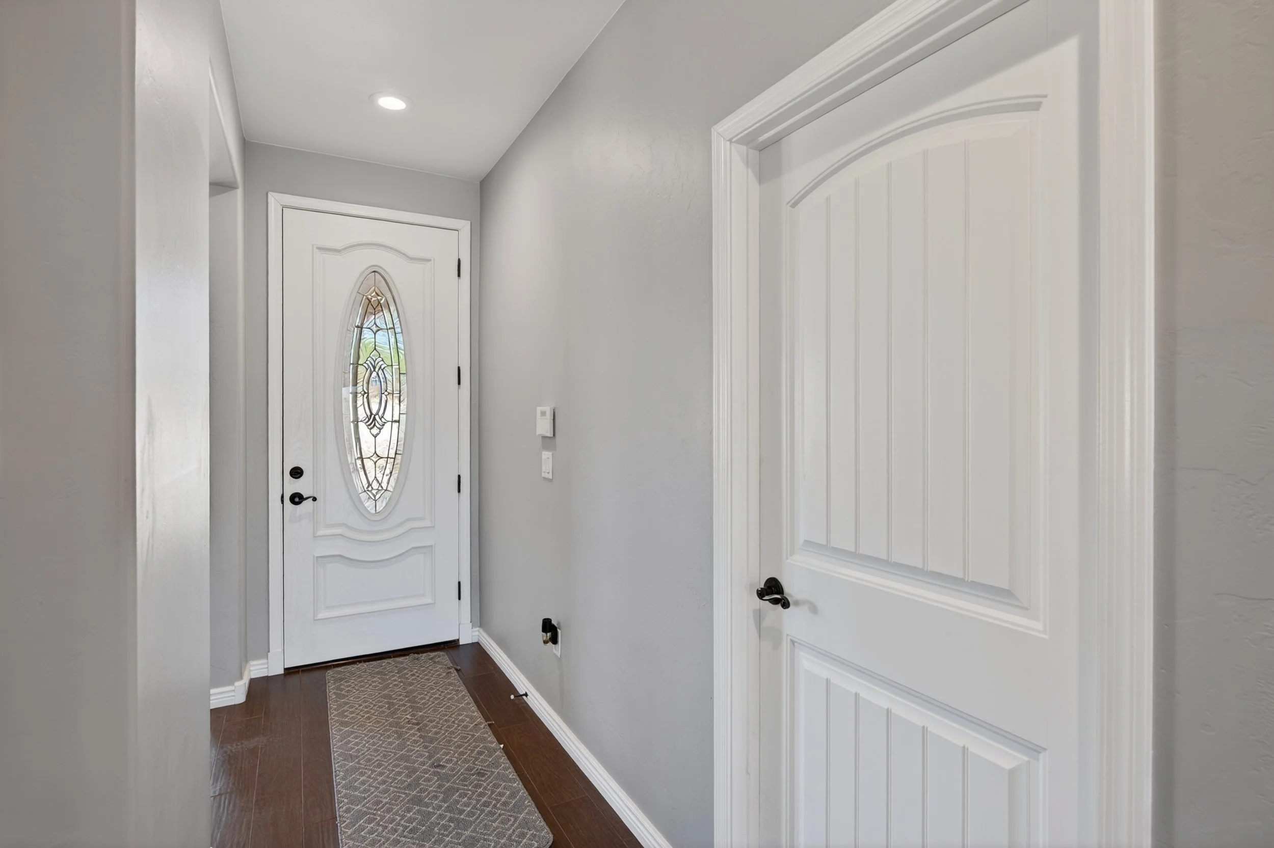 7 Interior Entrance.jpg