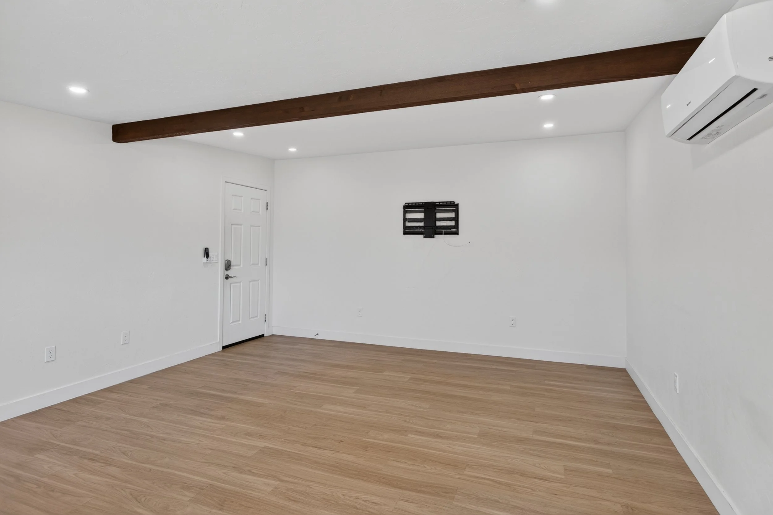 36 Bonus Room photo b.jpg