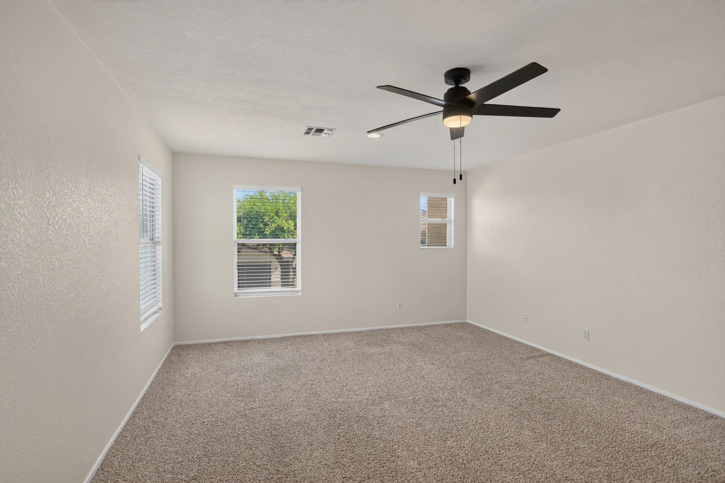 26 Loft photo a.jpg