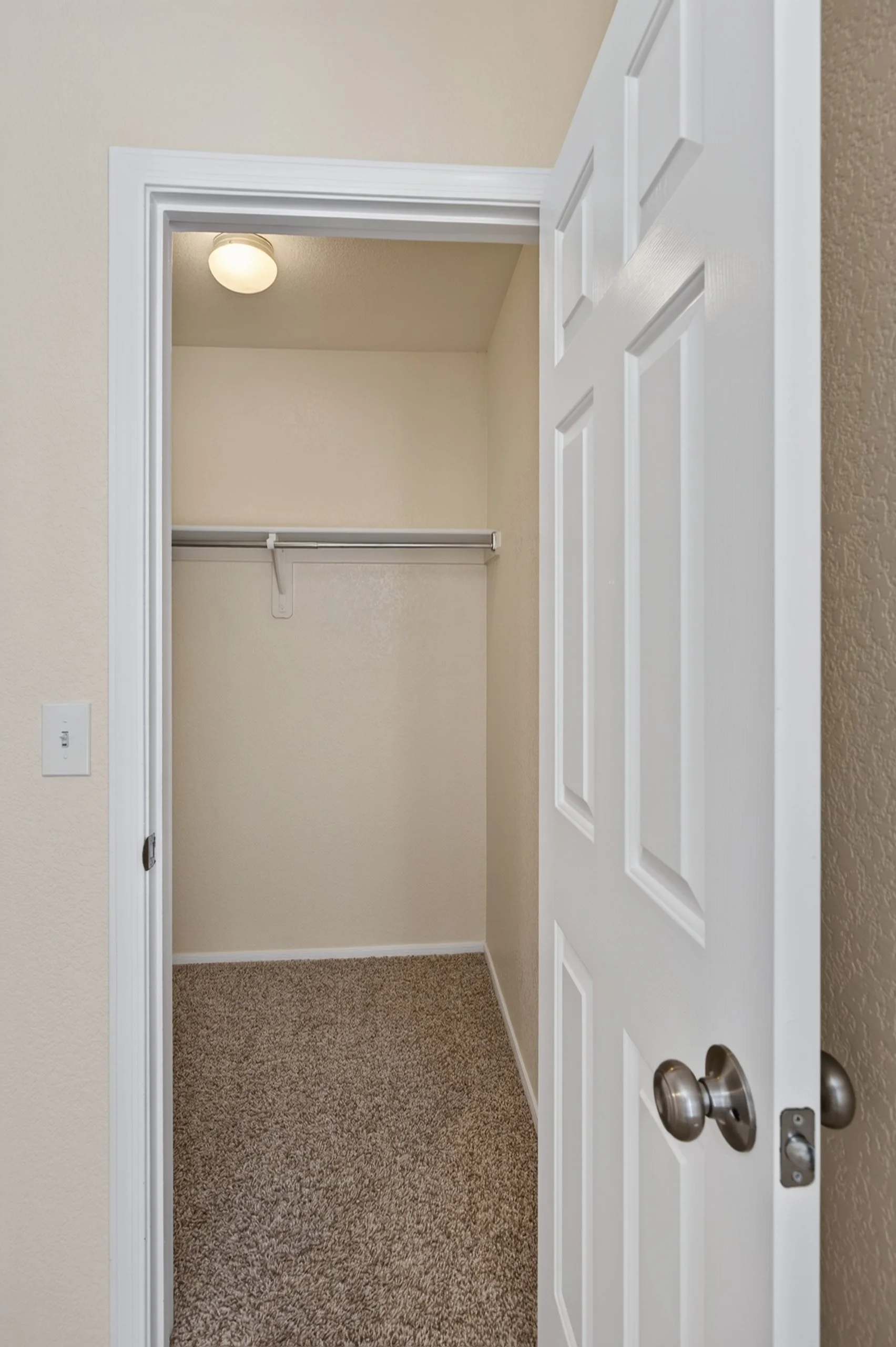 34 Bedroom 2 photo c.jpg