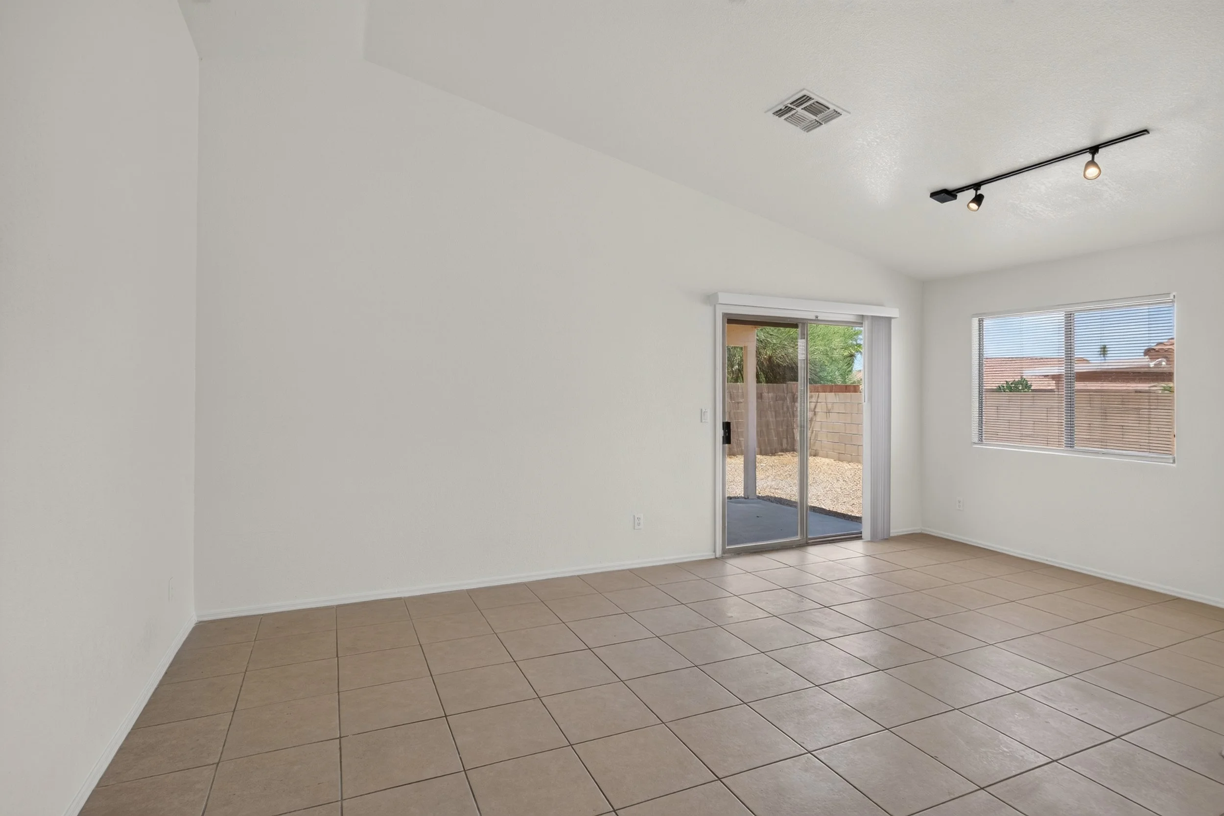 14 Family Room photo a.jpg