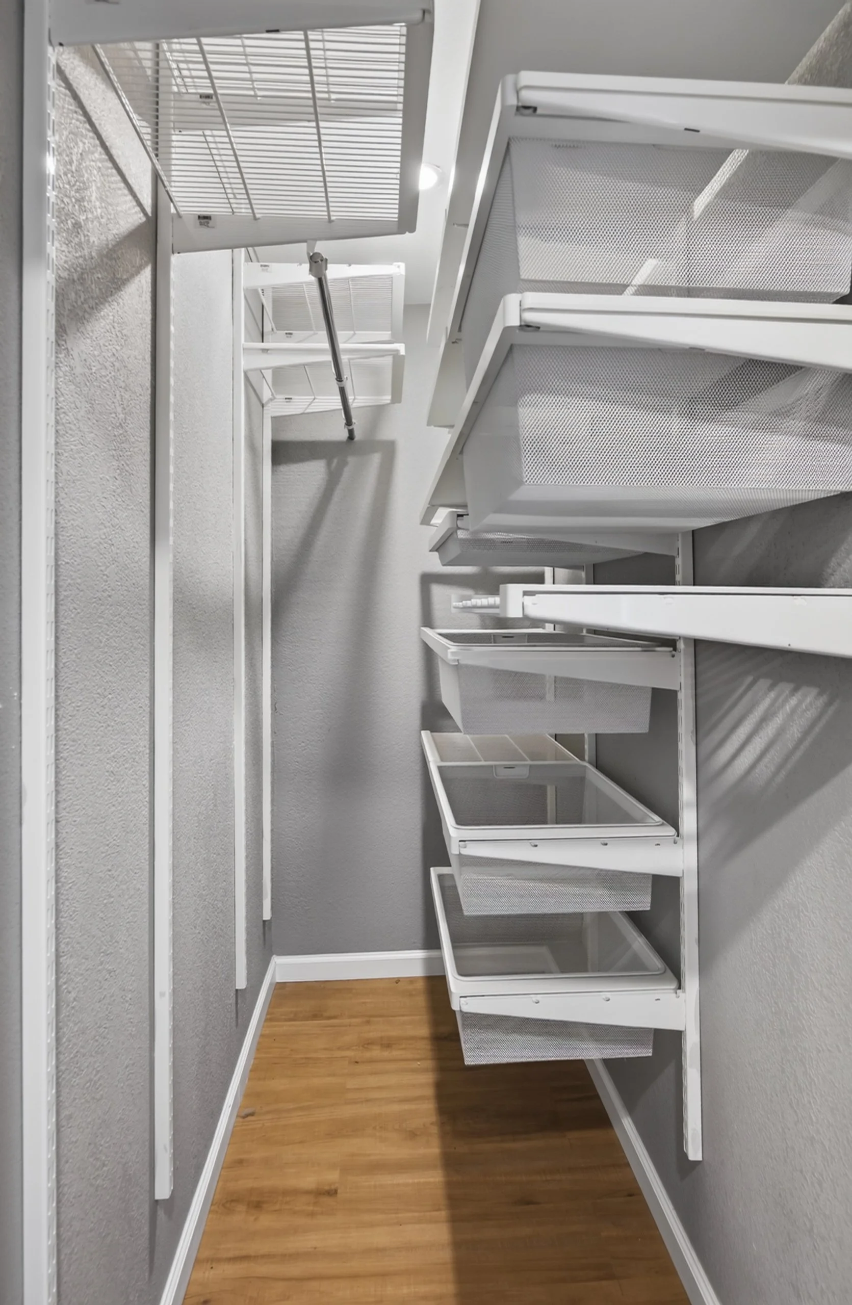 29 Upstairs Closet.jpg