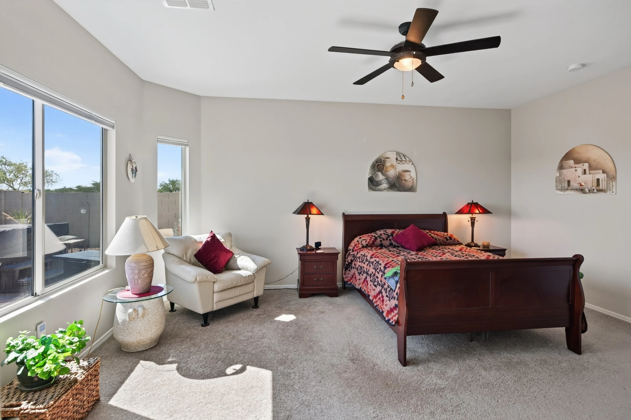 19 Main Bedroom photo c.jpg