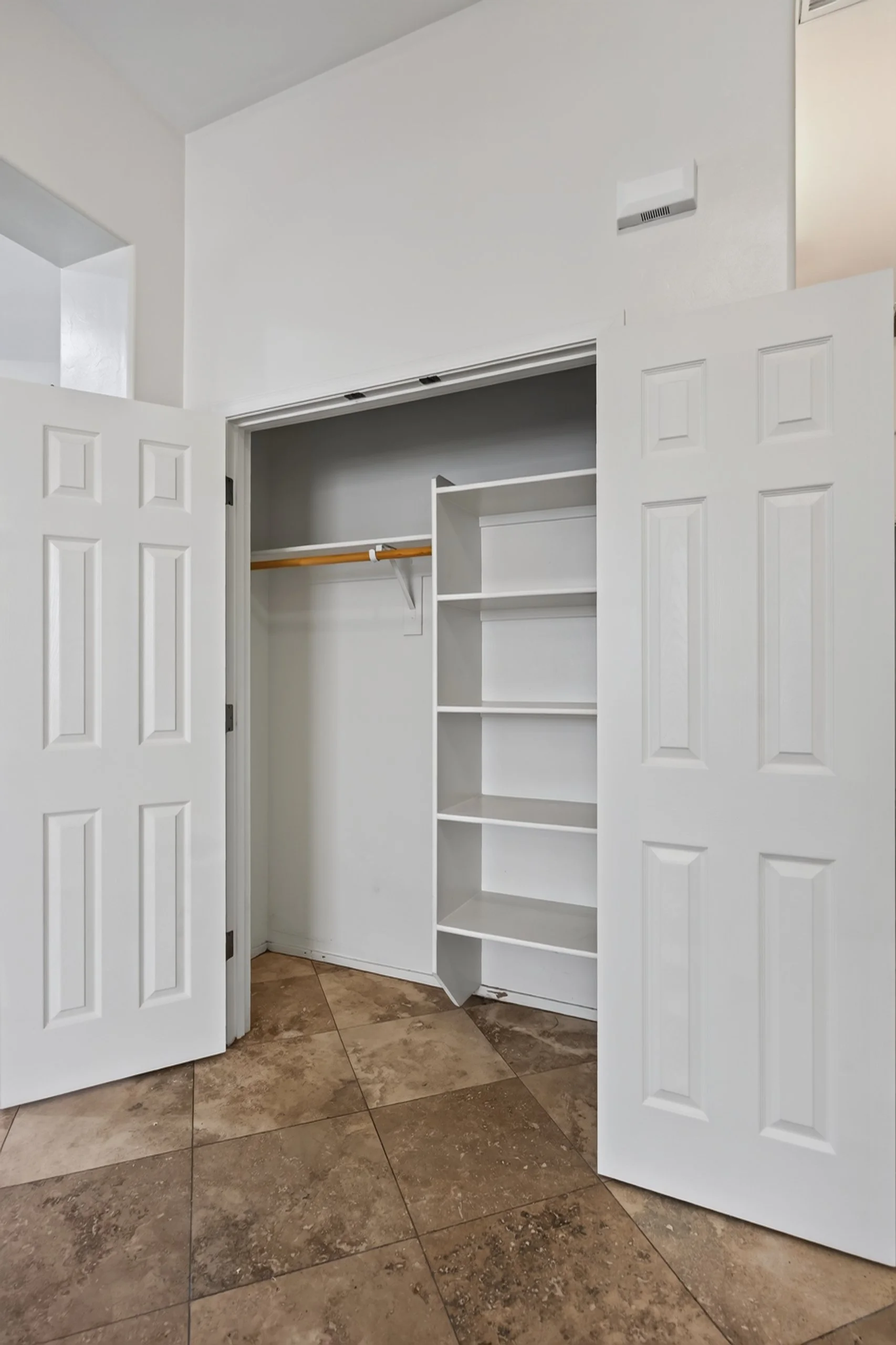 8 Interior Entrance Closet.jpg