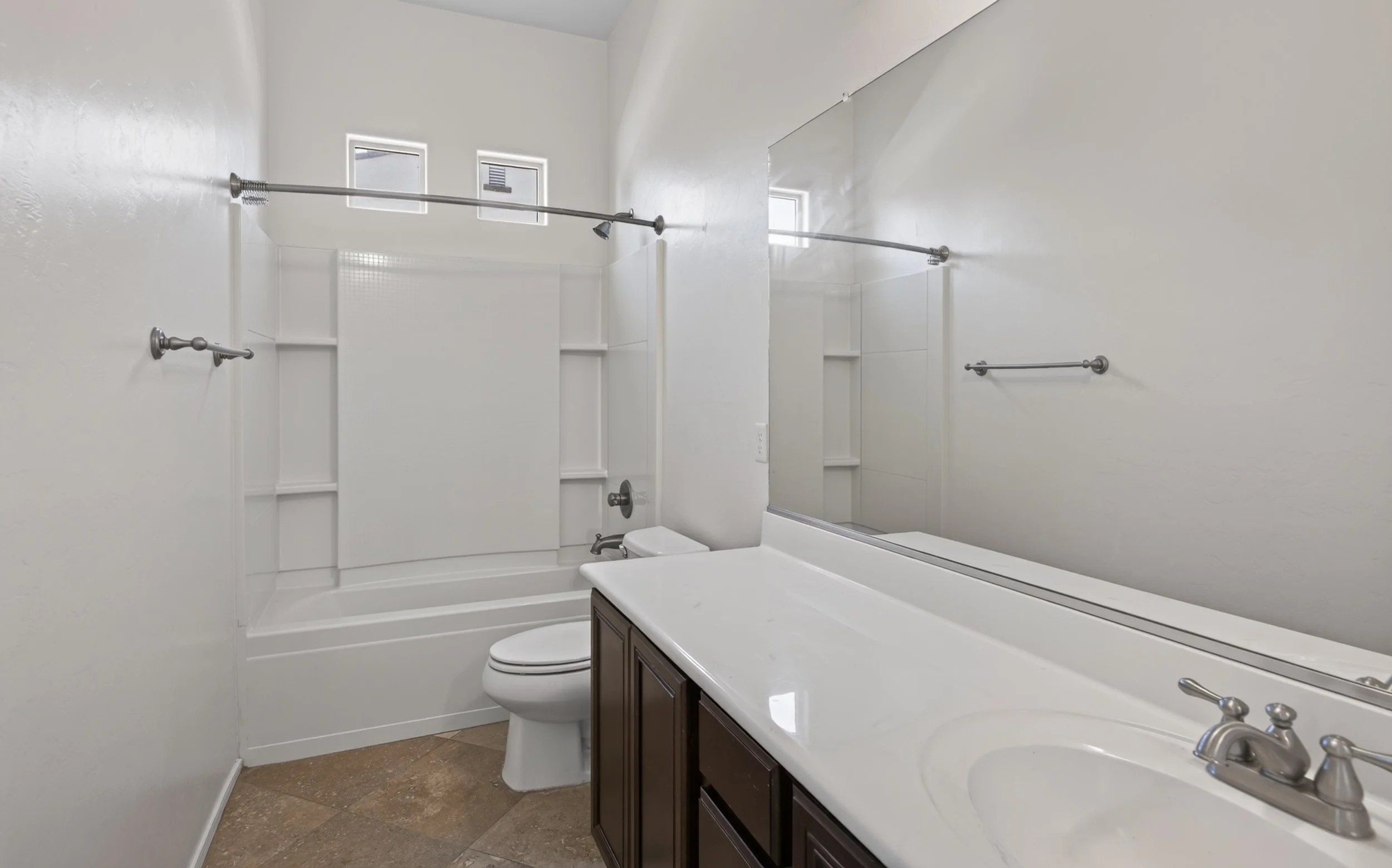 27 Bathroom.jpg