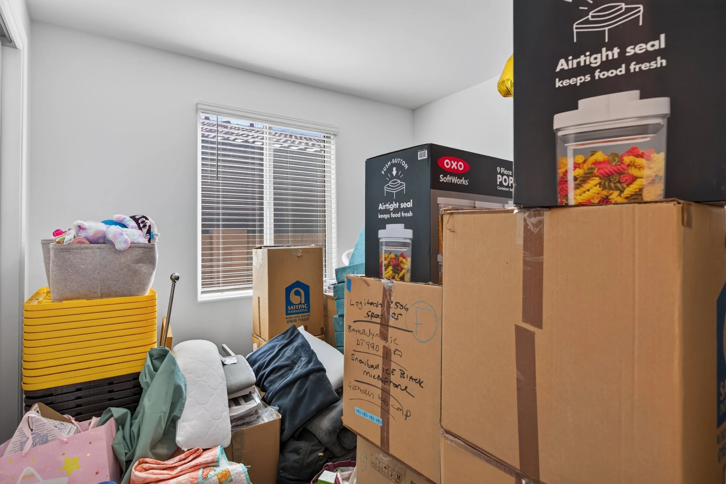15 Bedroom 2 photo a.jpg