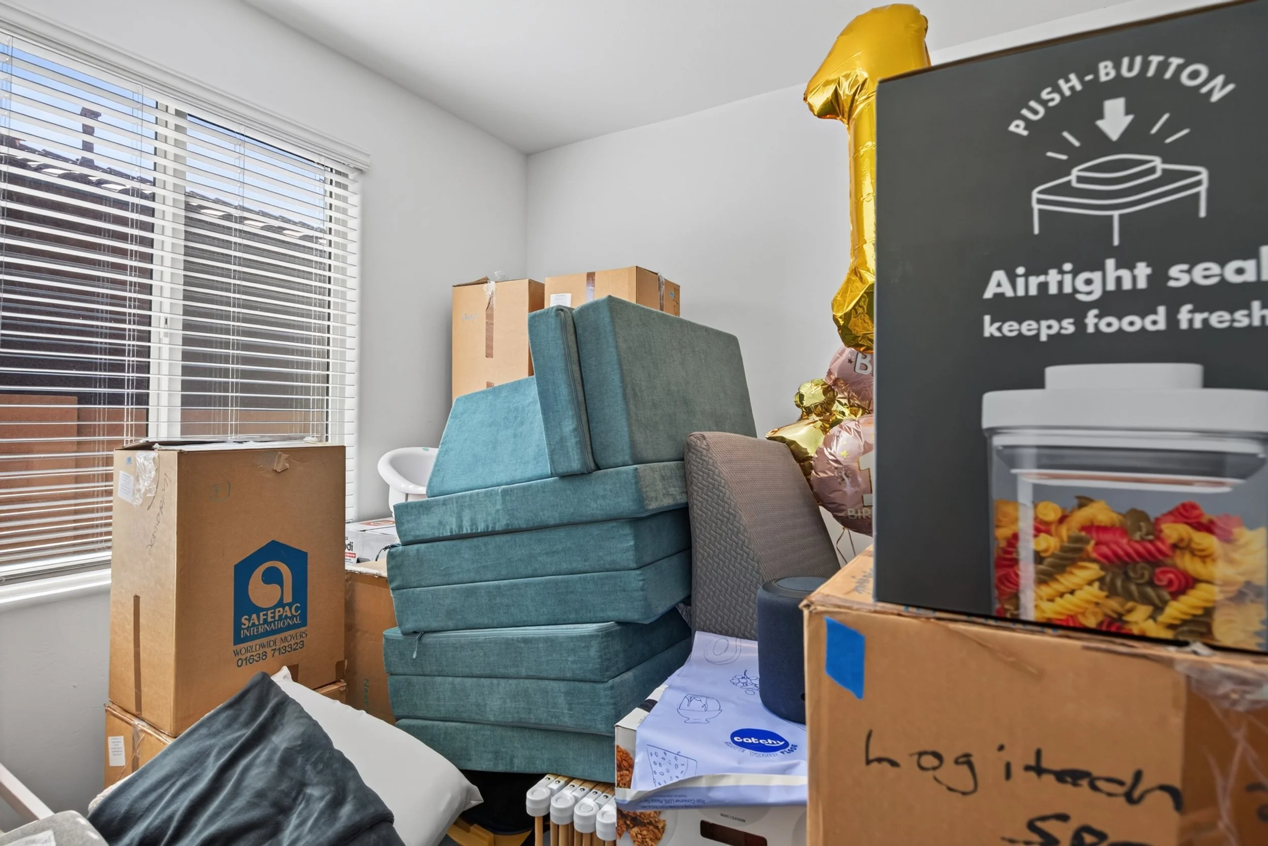 17 Bedroom 2 photo c.jpg