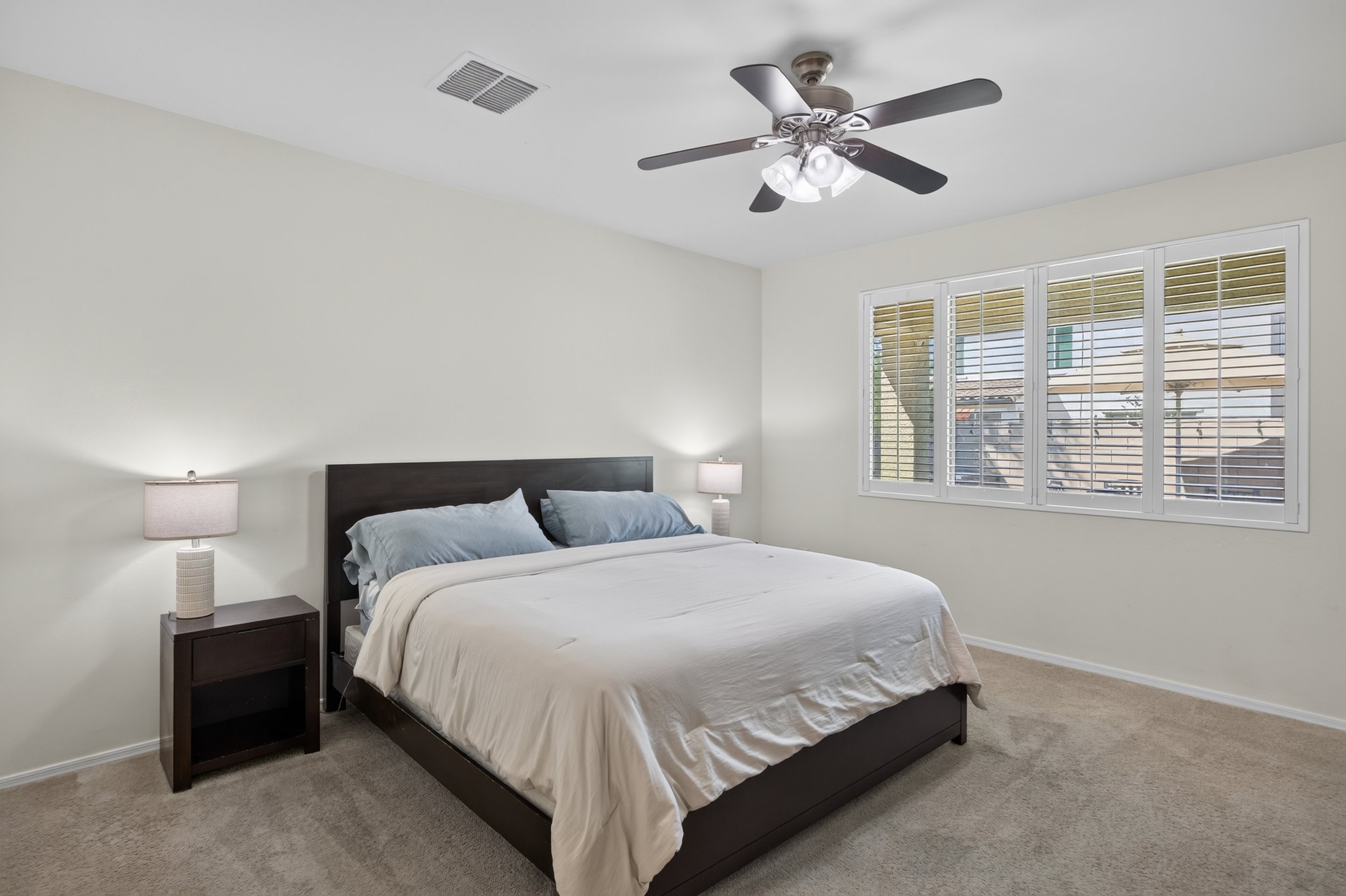 29 Main Bedroom photo a.jpg