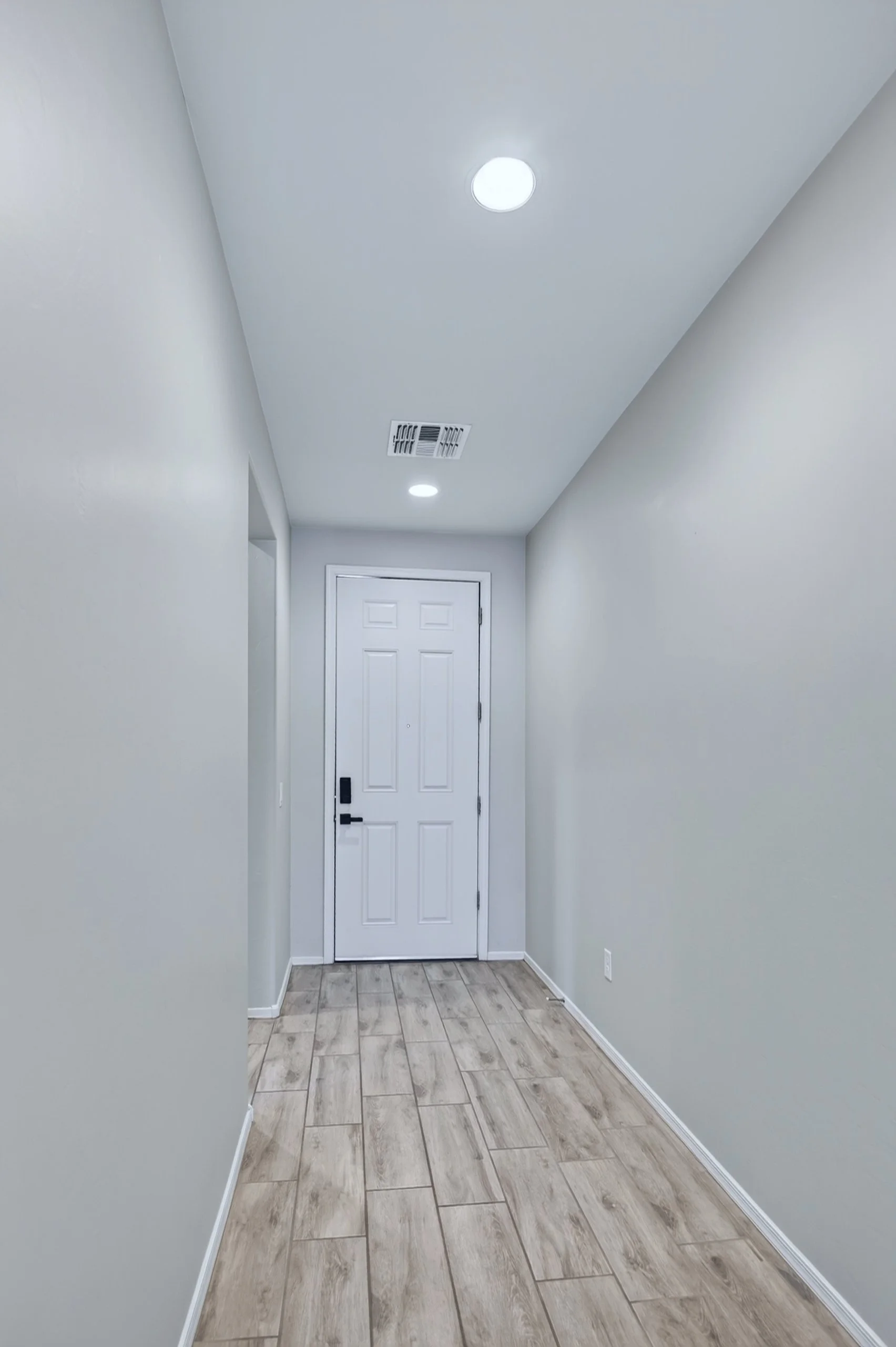 7 Interior Entrance.jpg