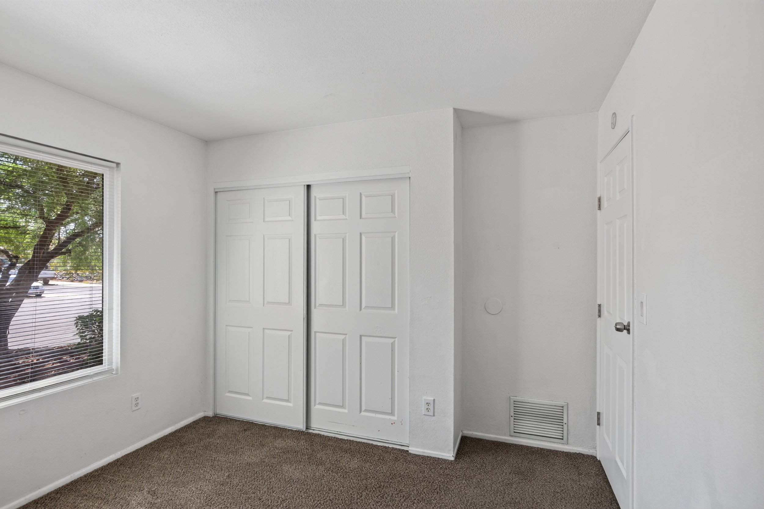 34 Bedroom 2 photo b.jpg