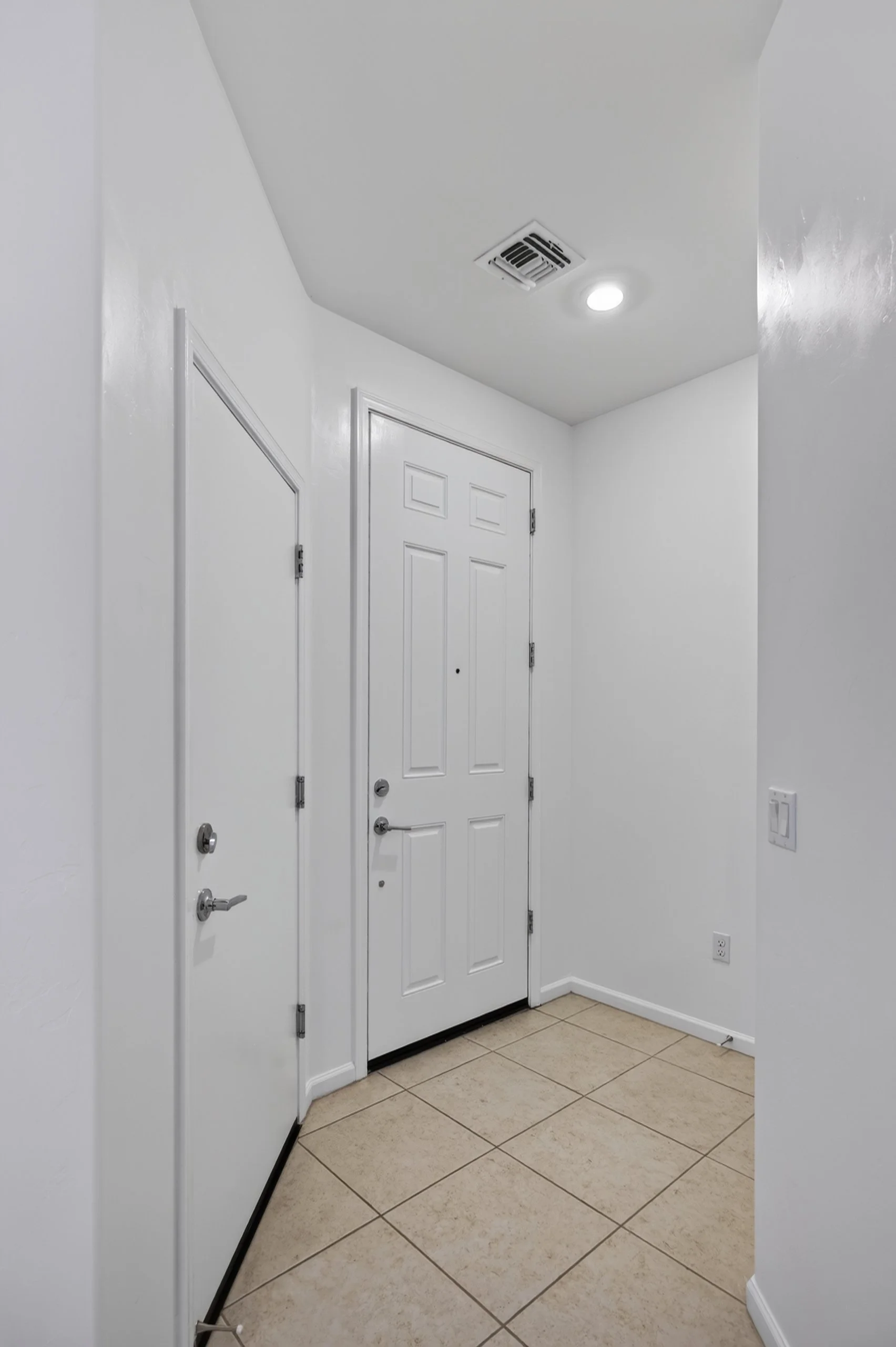 7 Interior Entrance.jpg
