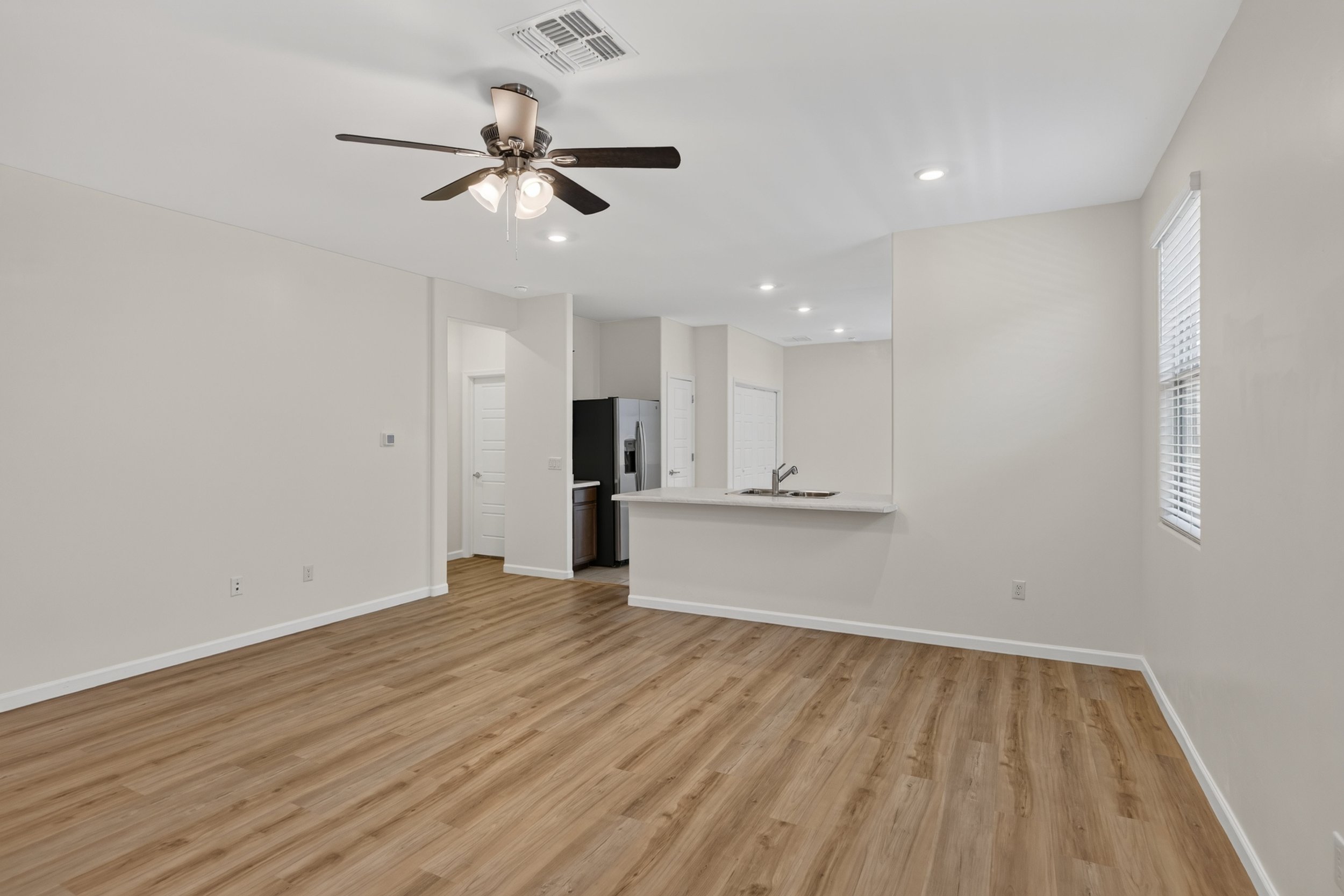 9 Living Room photo b.jpg