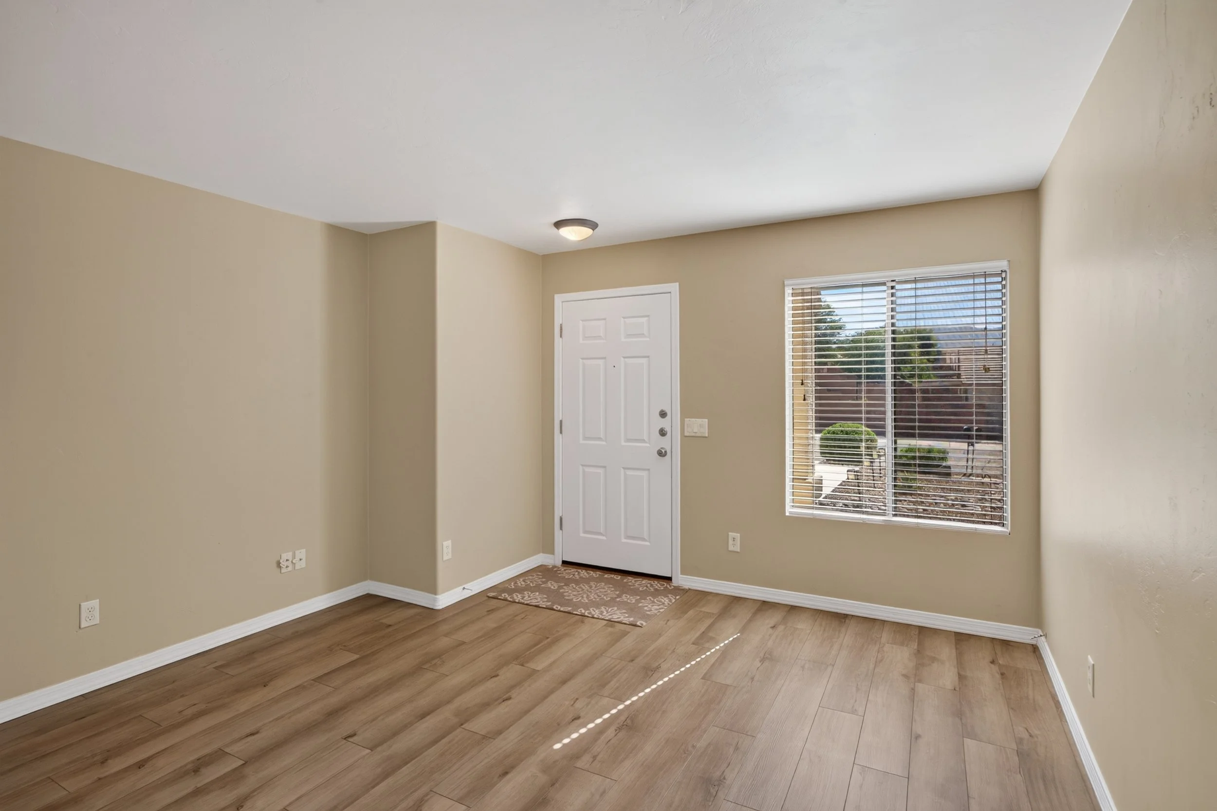 10 Living Room photo c.jpg