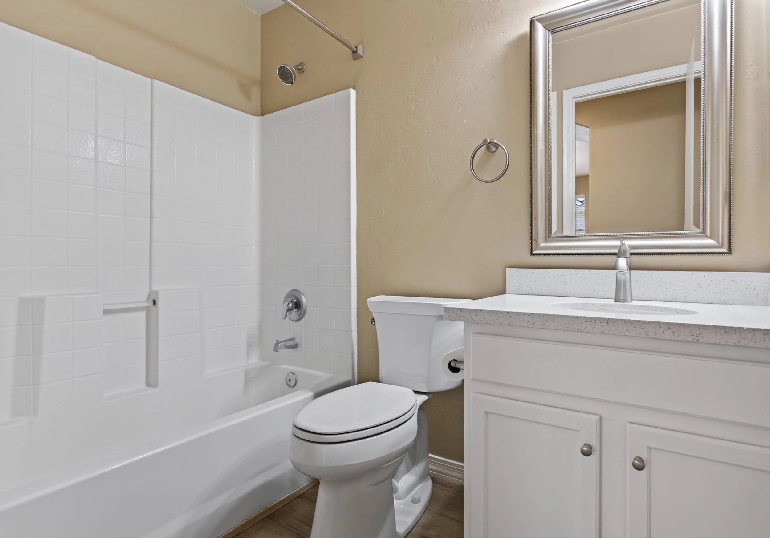 26 Bathroom.jpg