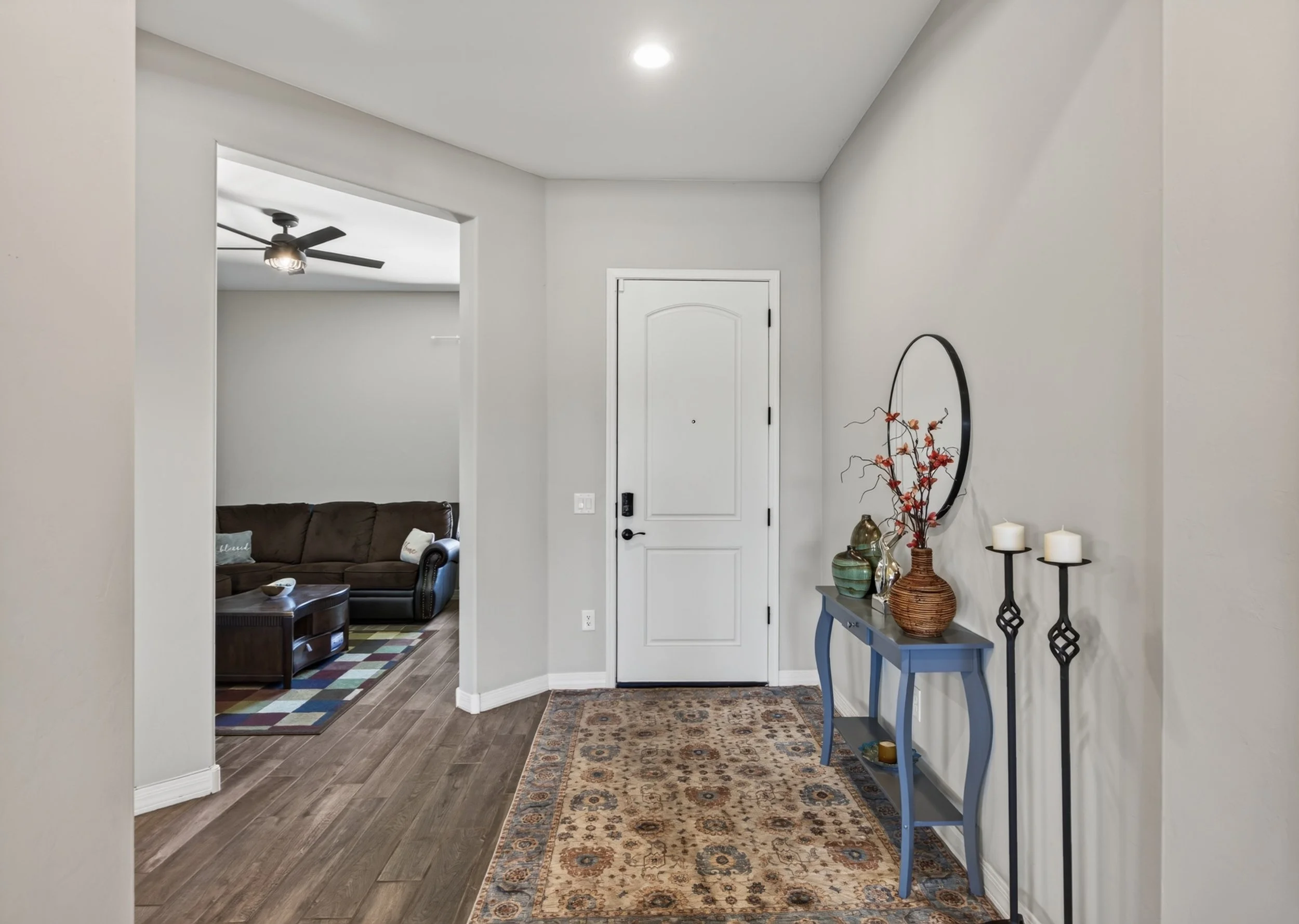 6 Interior Entrance.jpg