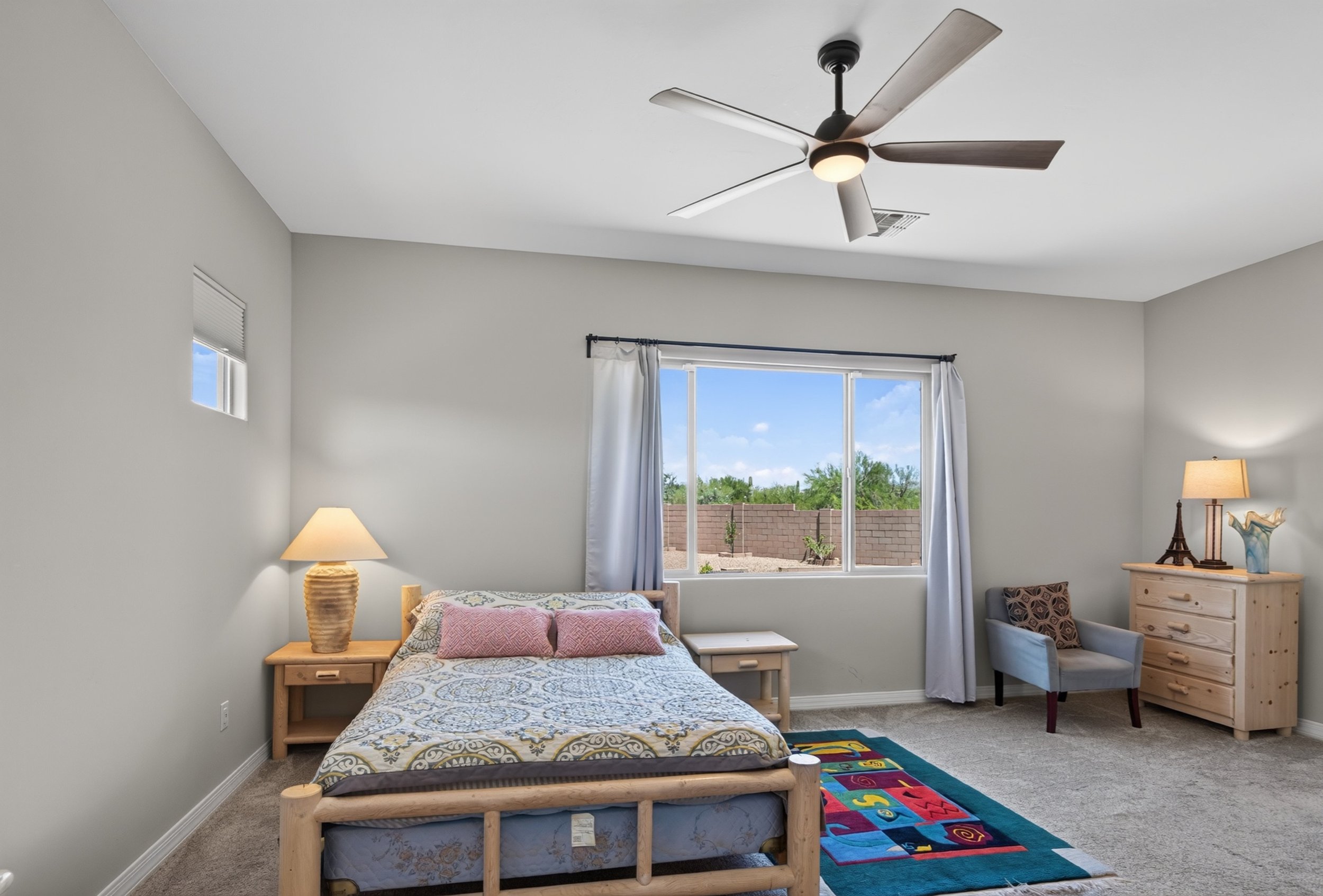 34 Main Bedroom photo c.jpg