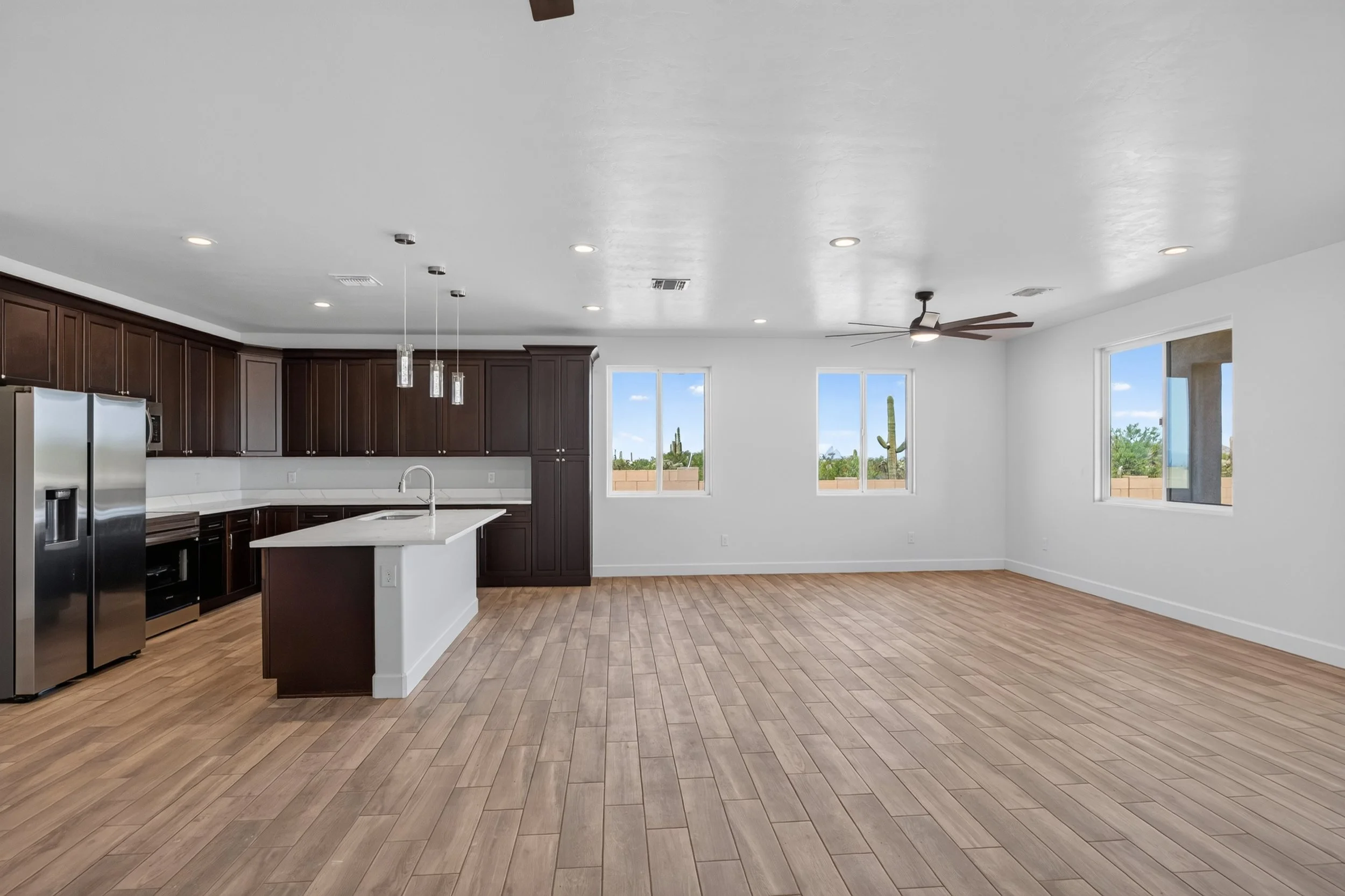 24 Living Room photo b.jpg
