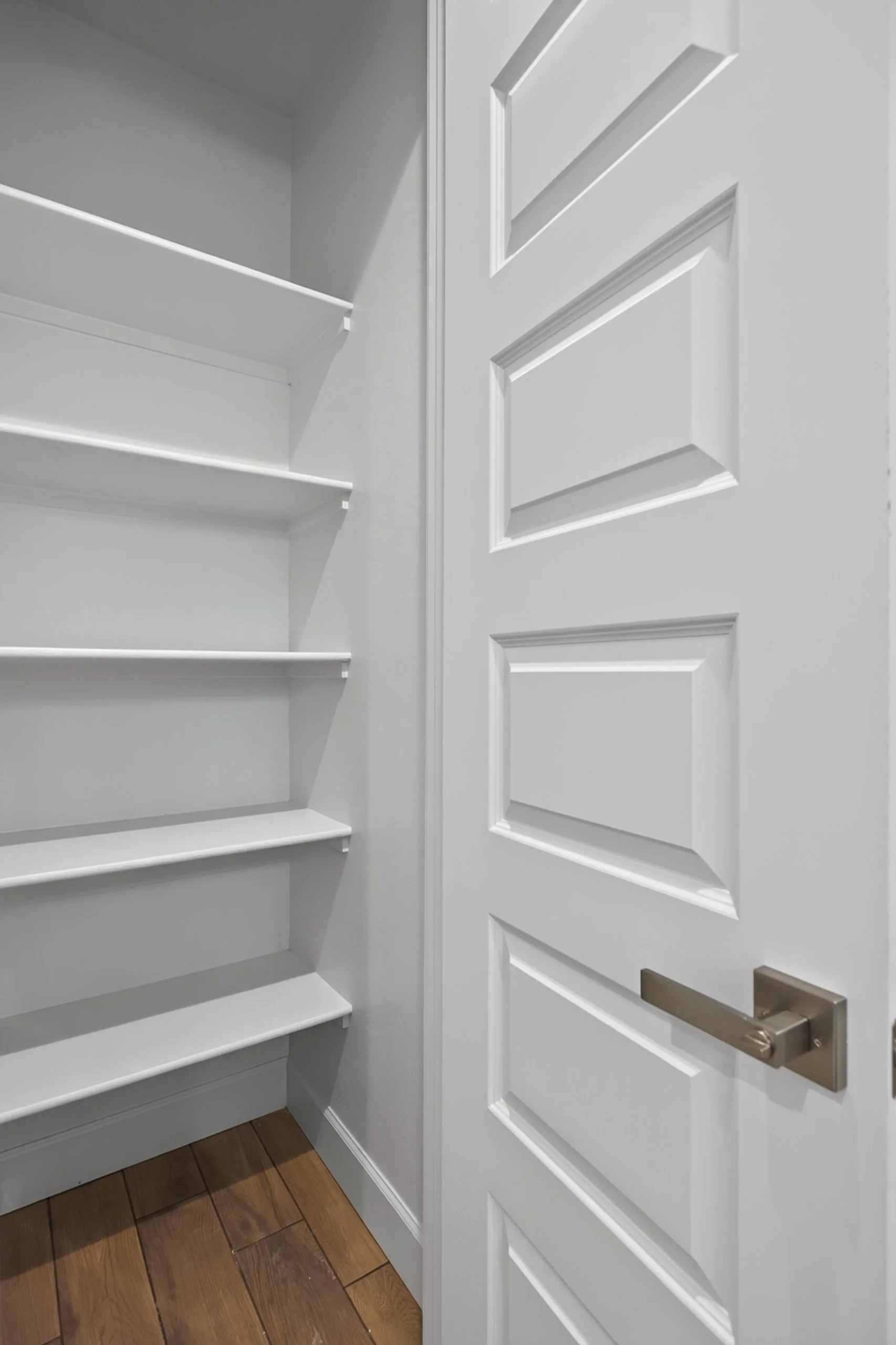 34 Main Bathroom Linen Closet.jpg