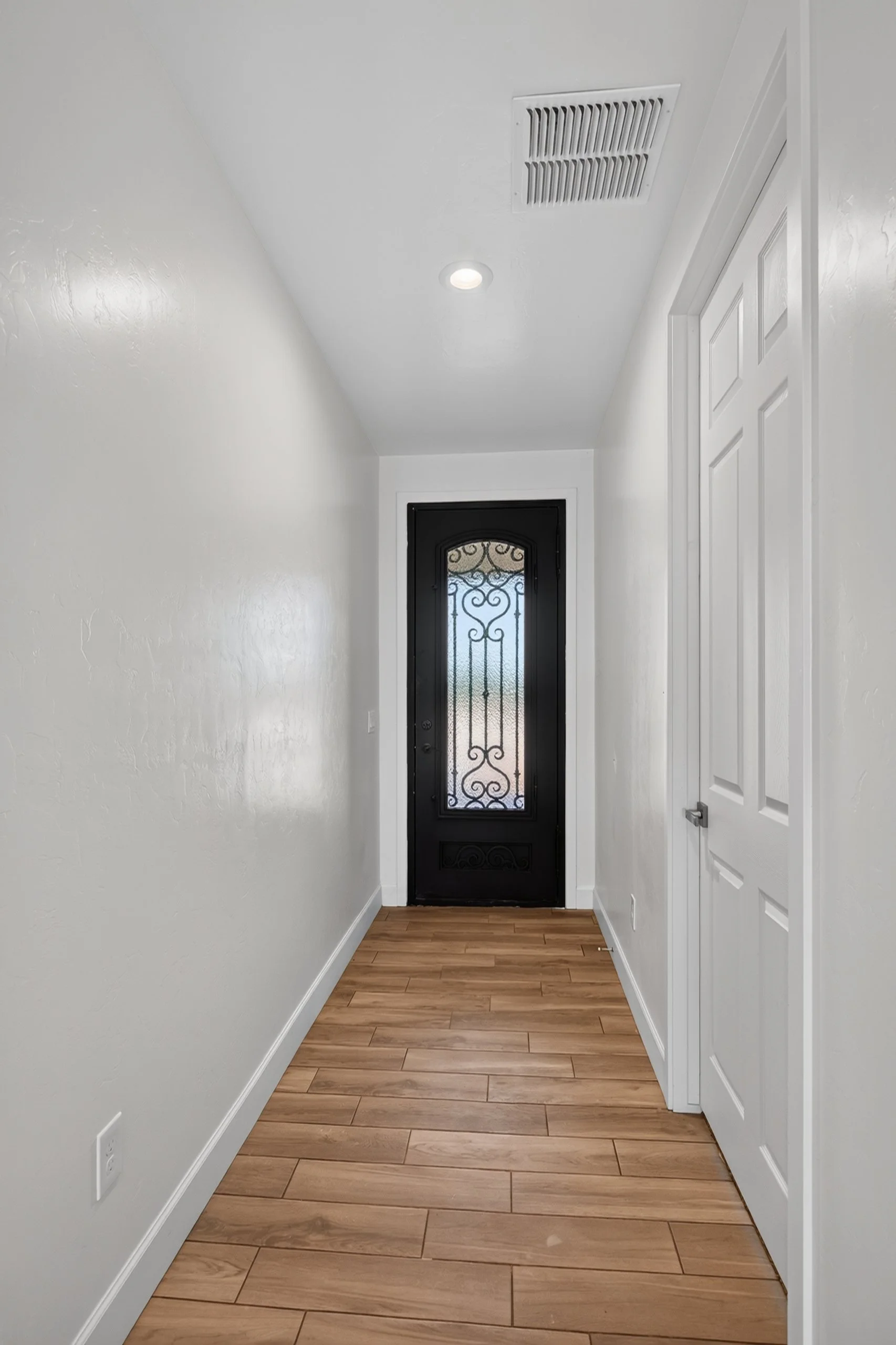 7 Interior Entrance.jpg