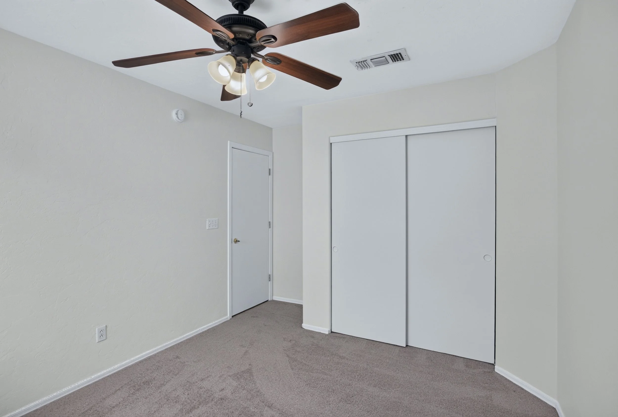 14 Bedroom 2 photo a.jpg