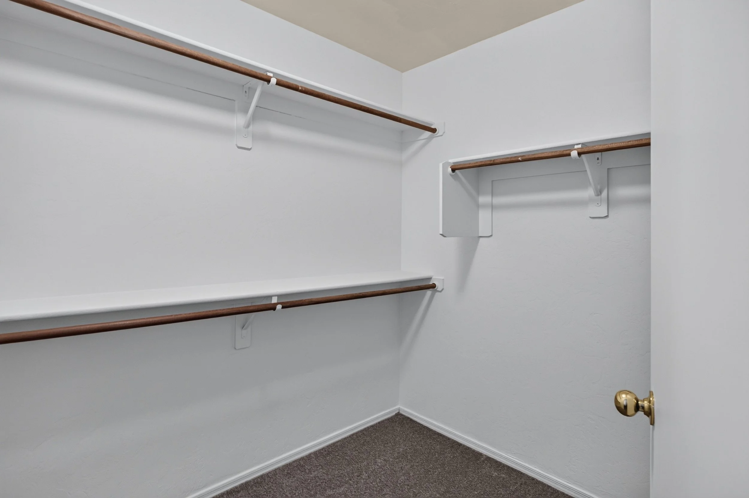 33 Main Bedroom Closet photo a.jpg