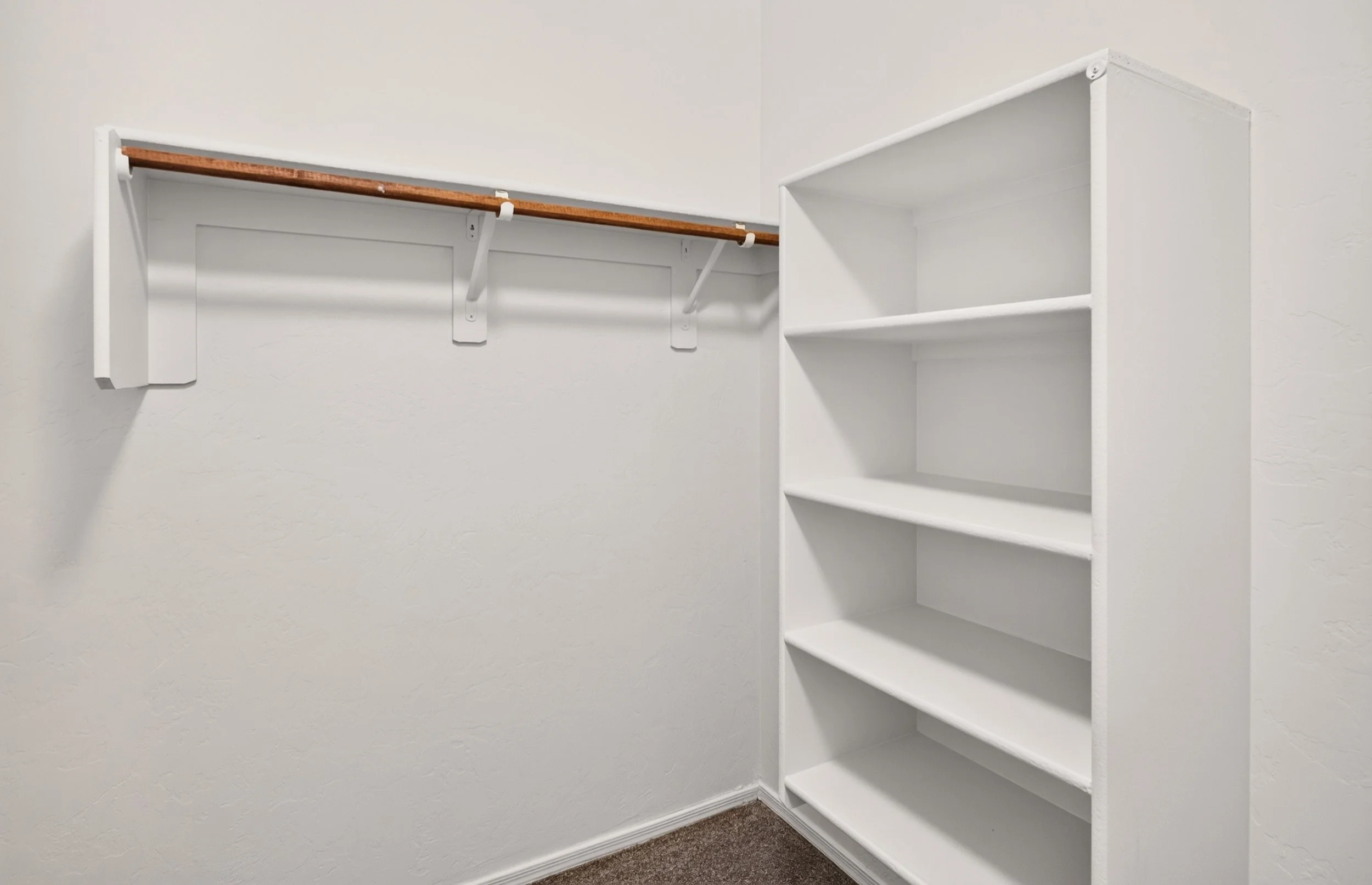 34 Main Bedroom Closet photo b.jpg