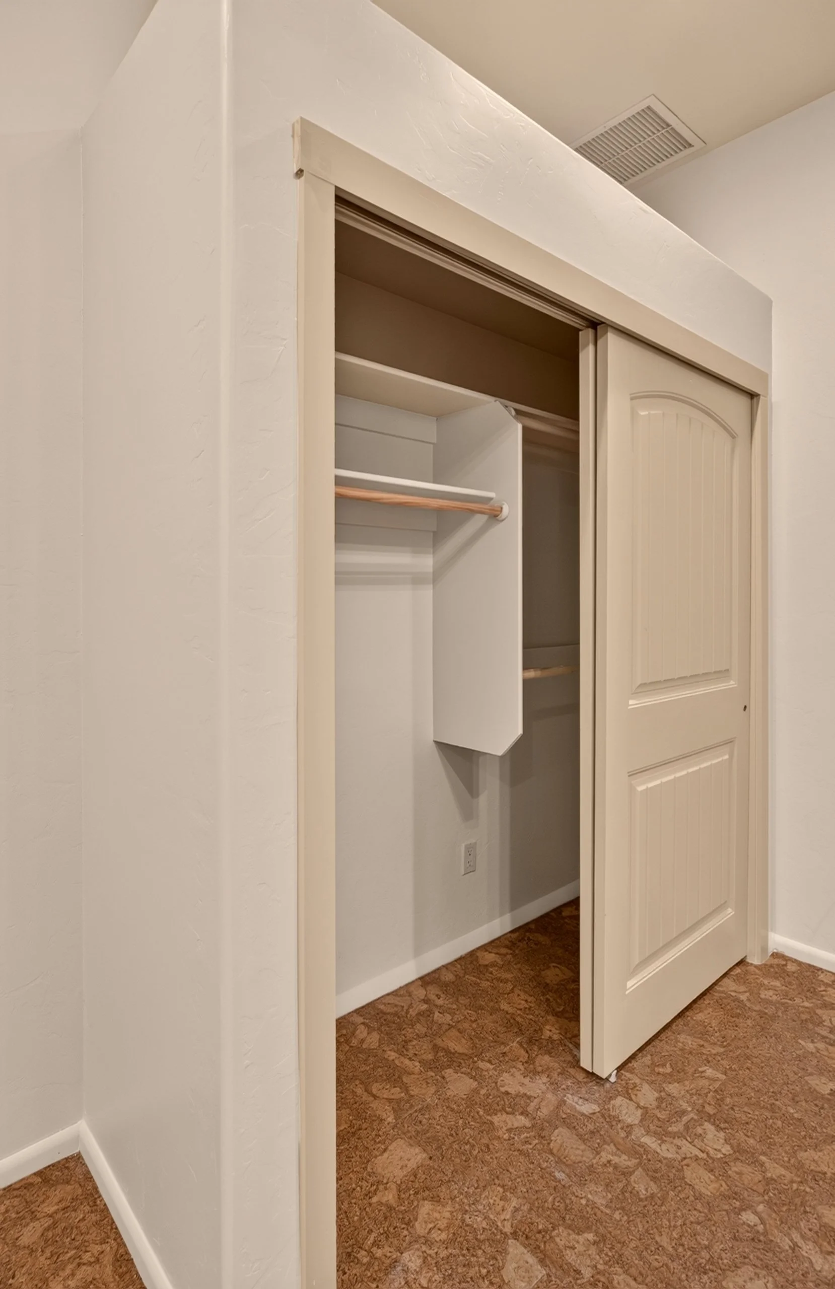 38 Bedroom 2 photo c.jpg