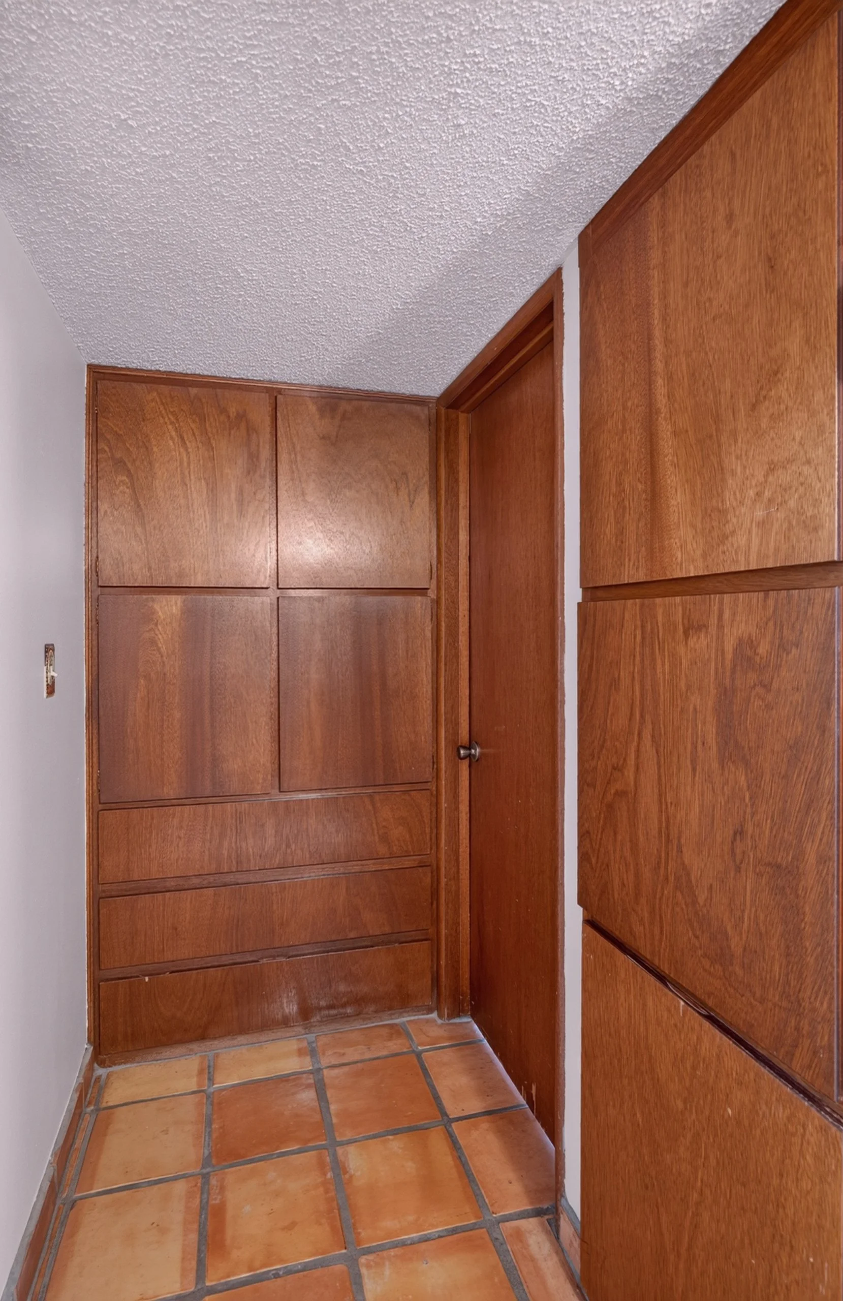 21 Hall Cabinets.jpg