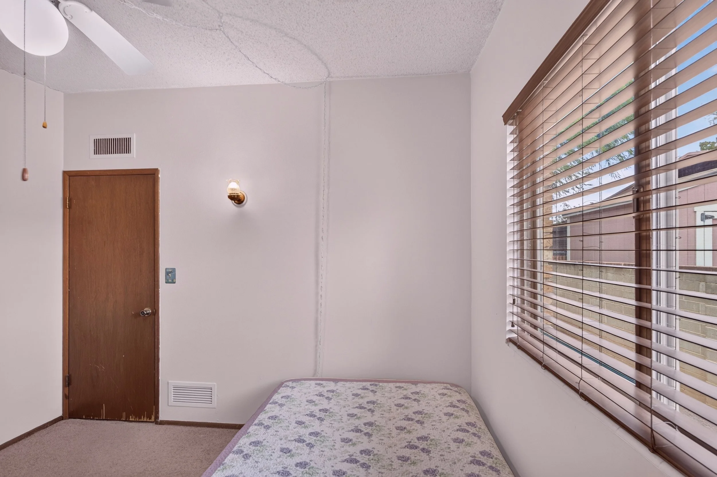23 Bedroom 2 photo b.jpg