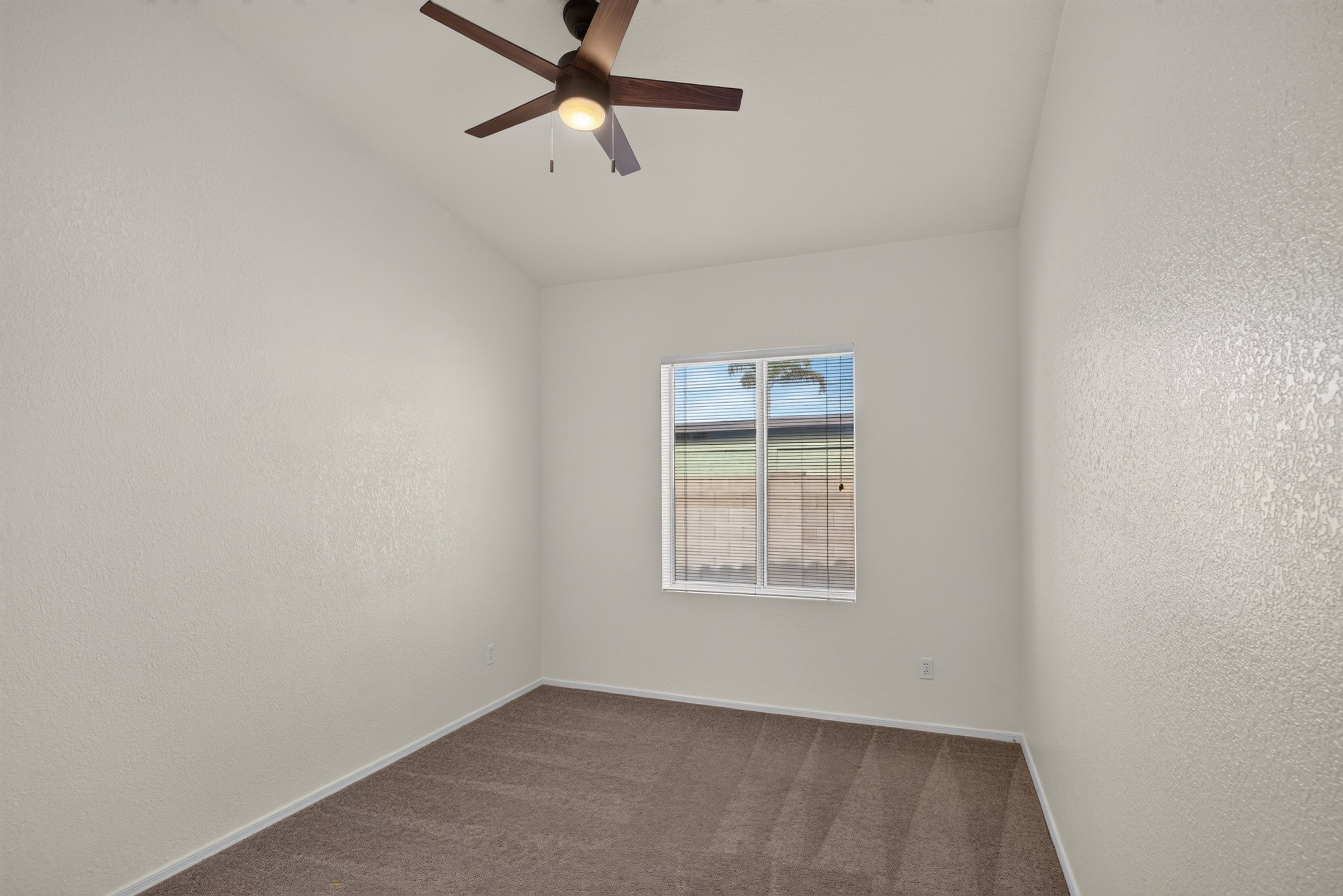 13 Bedroom 2 photo a.jpg