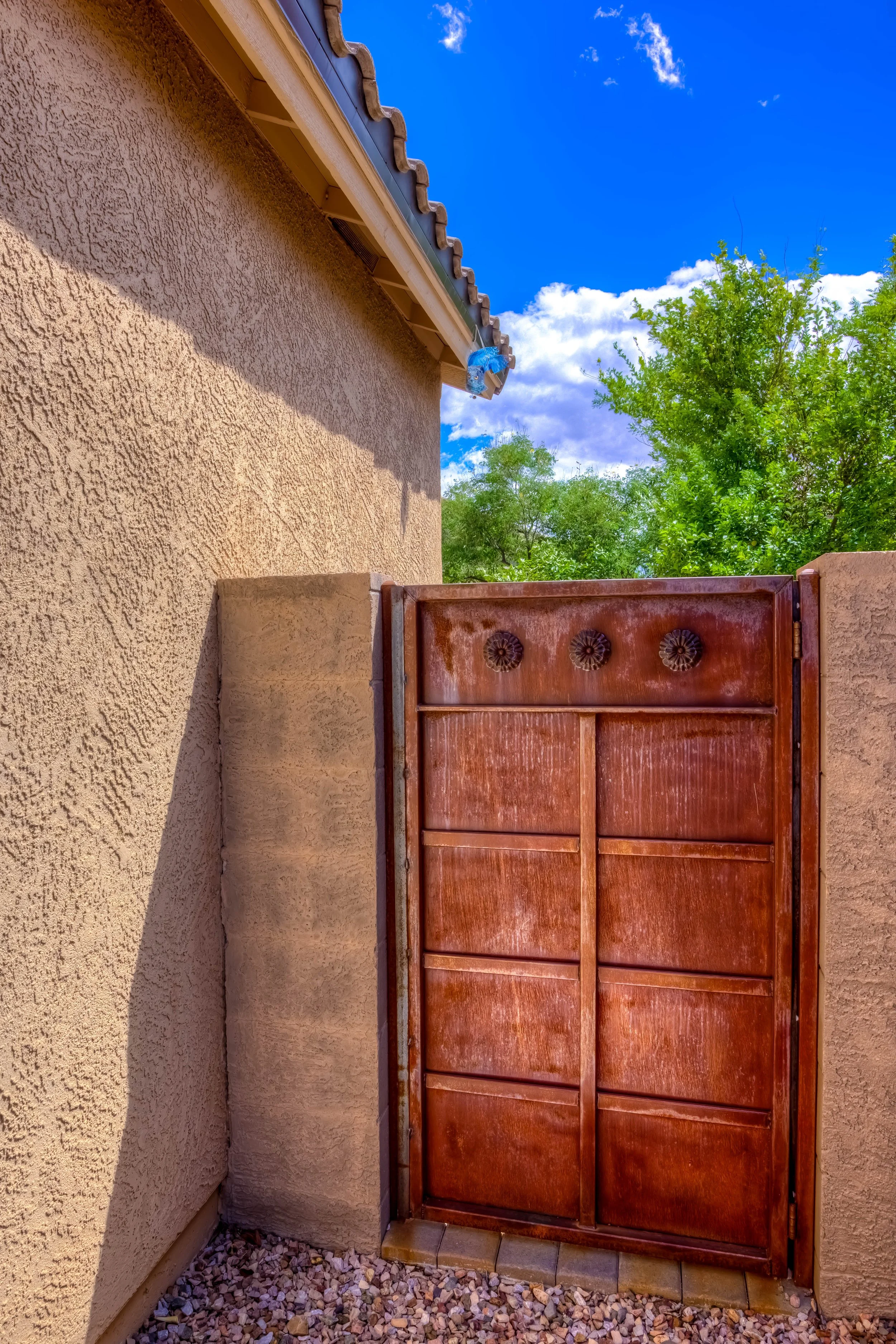 34 Side Gate.jpg