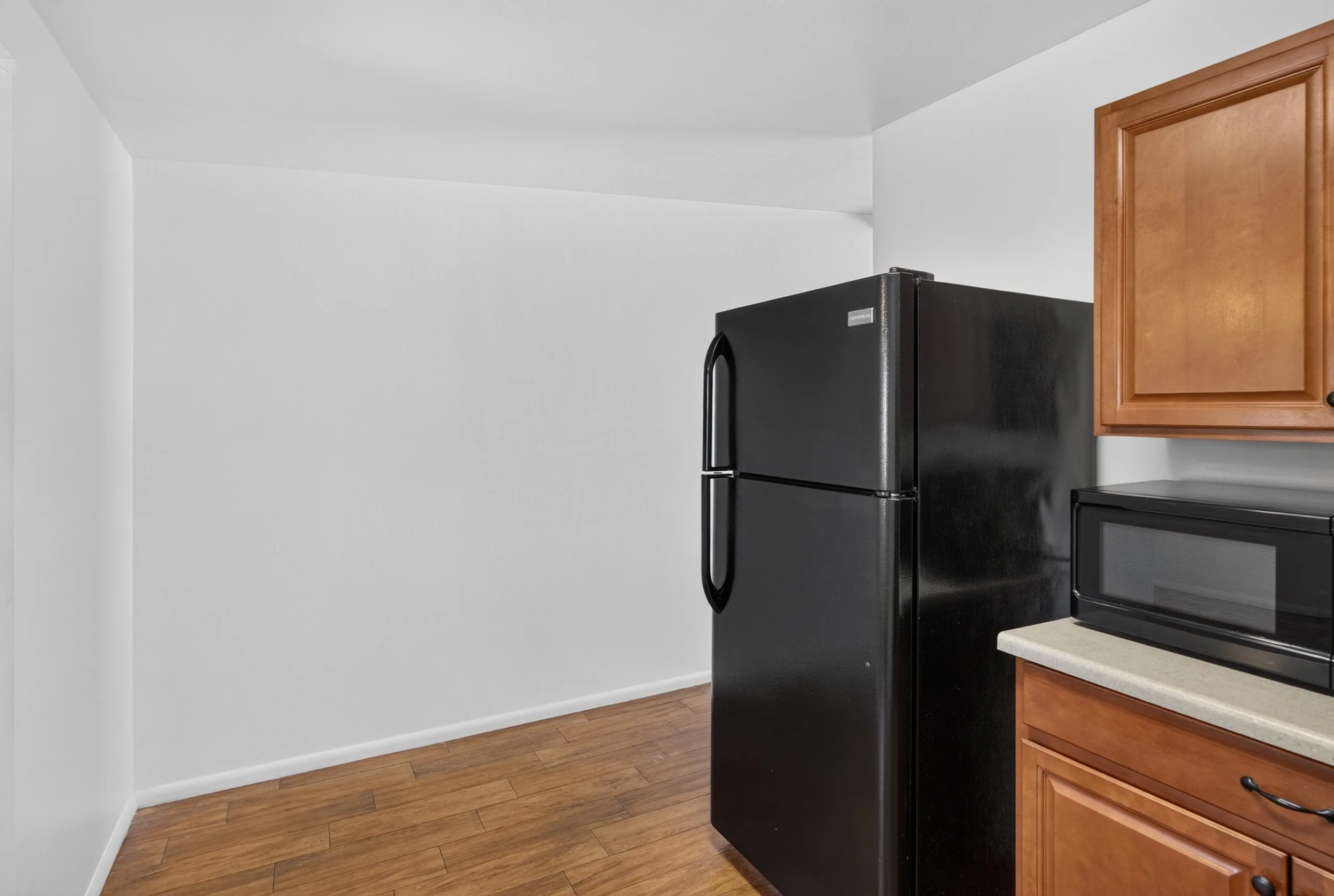 15 Kitchen photo c.jpg