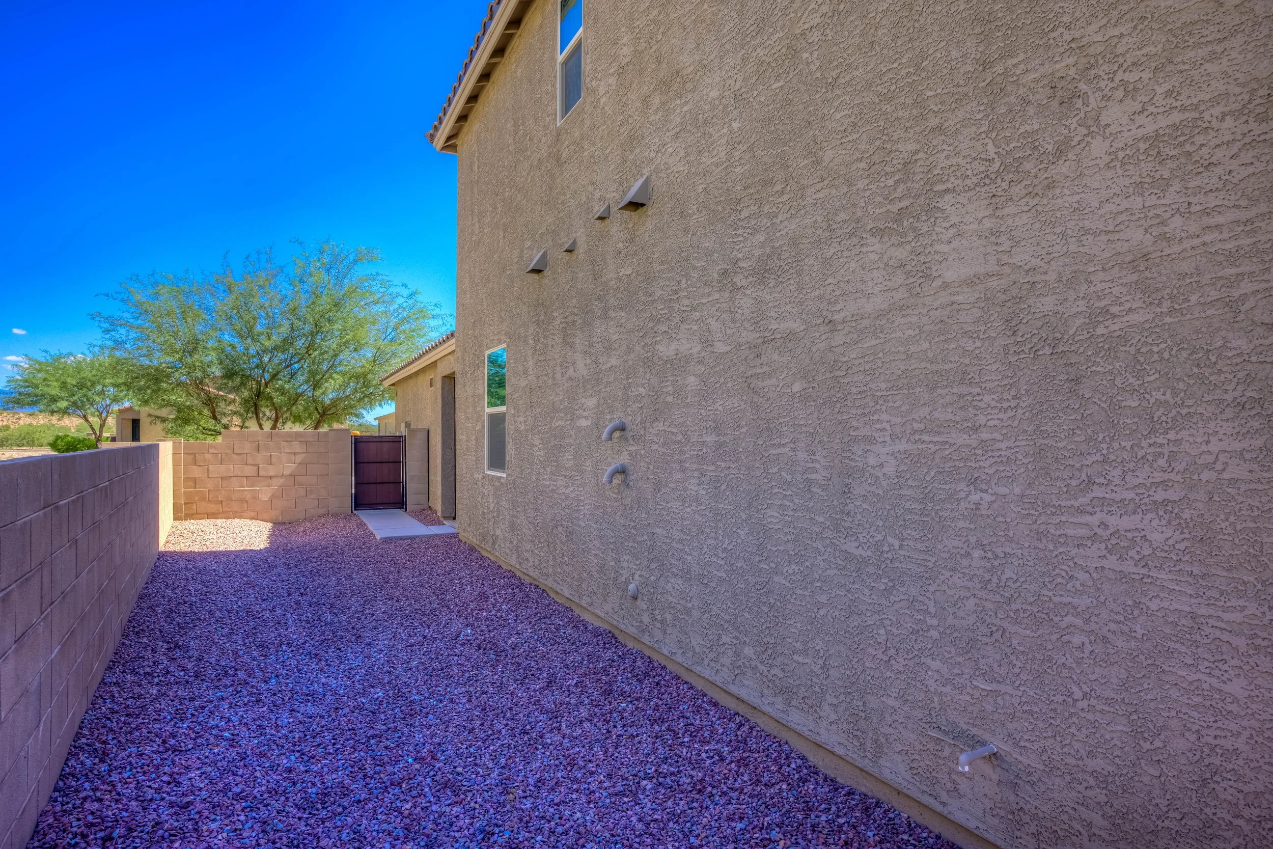 41 Guest Exterior Entrance photo b.jpg