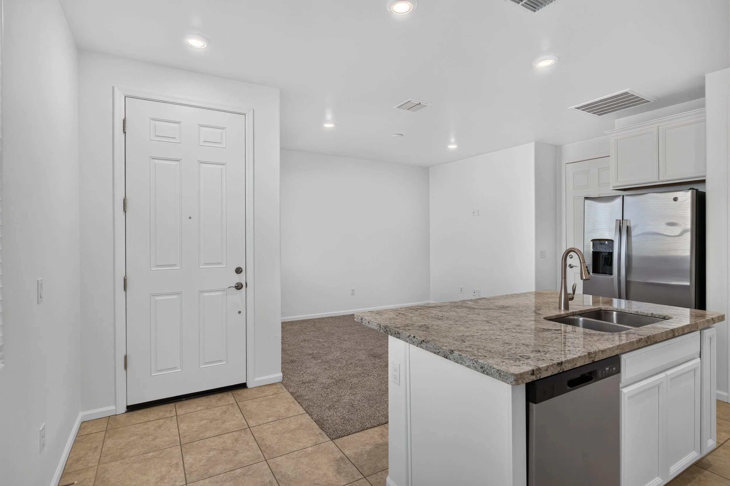 44 Guest Kitchen photo a.jpg