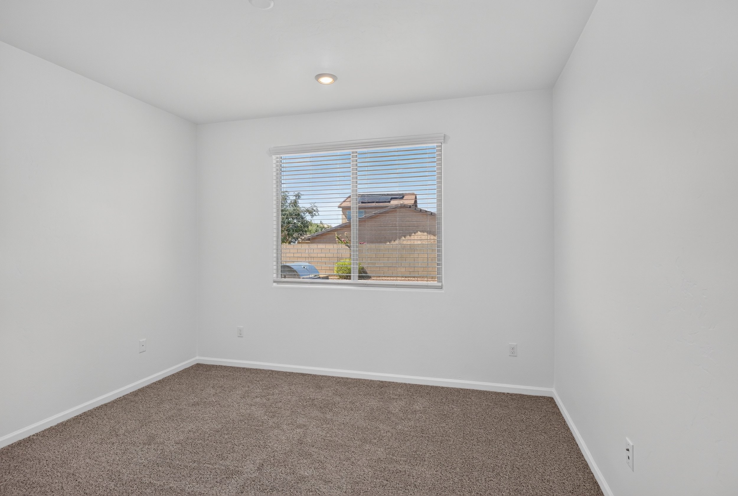 47 Guest Bedroom.jpg