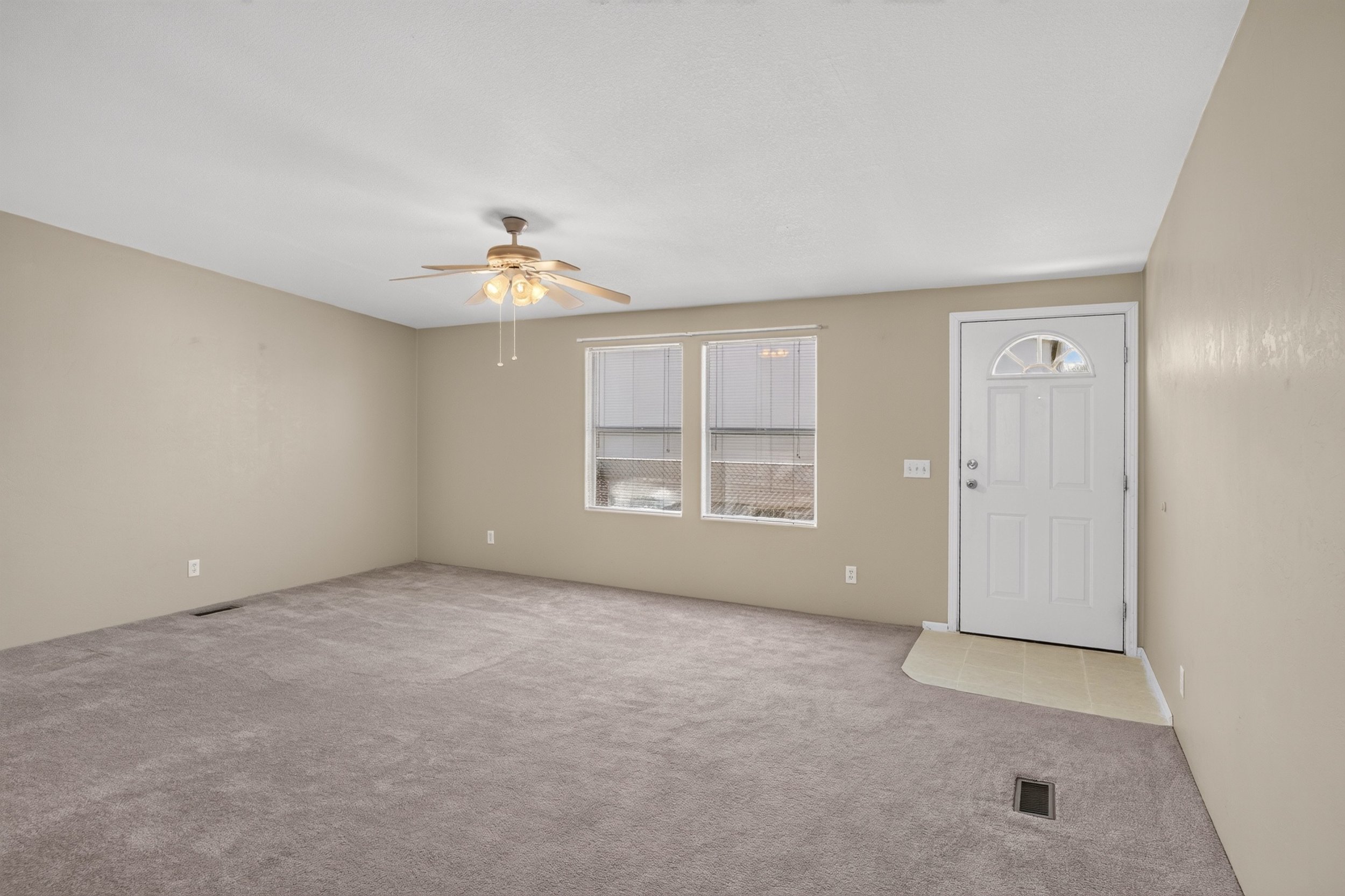 13 Living Room photo d.jpg