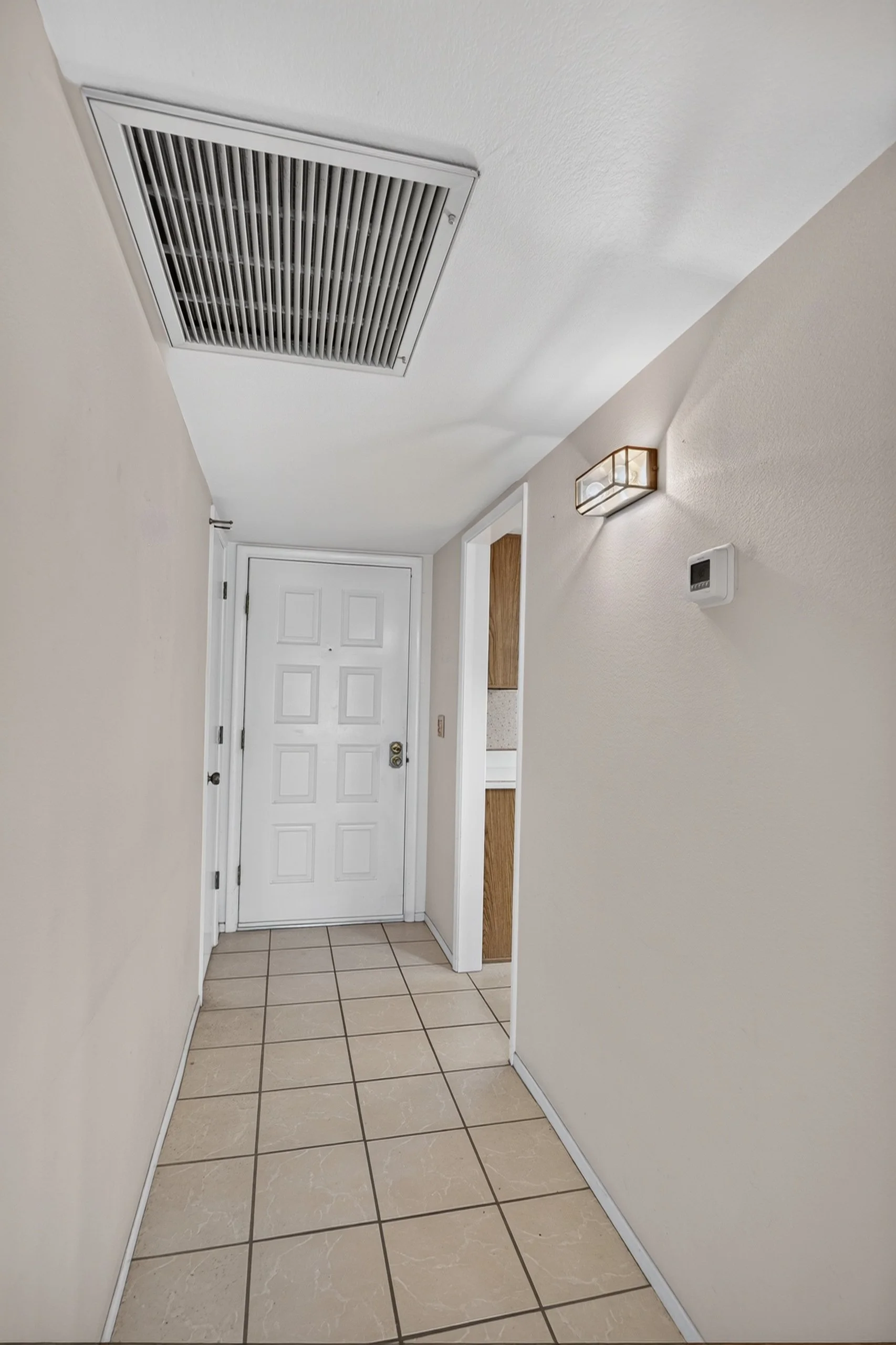 7 Interior Entrance photo a.jpg