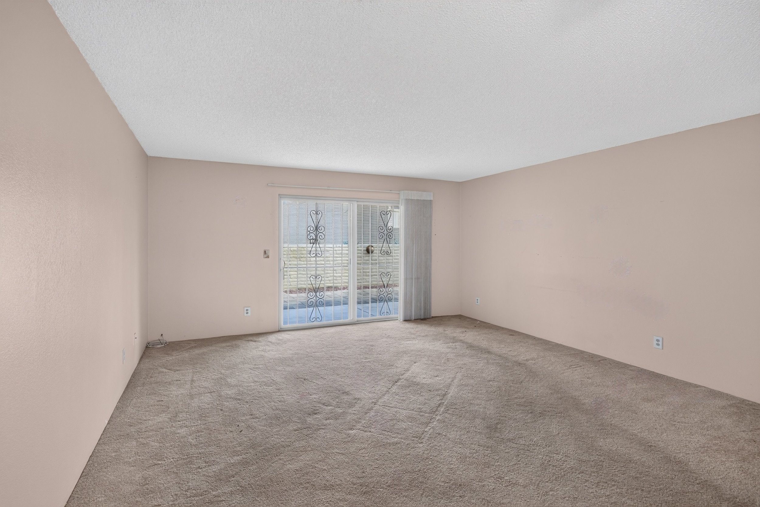 16 Living Room photo c.jpg