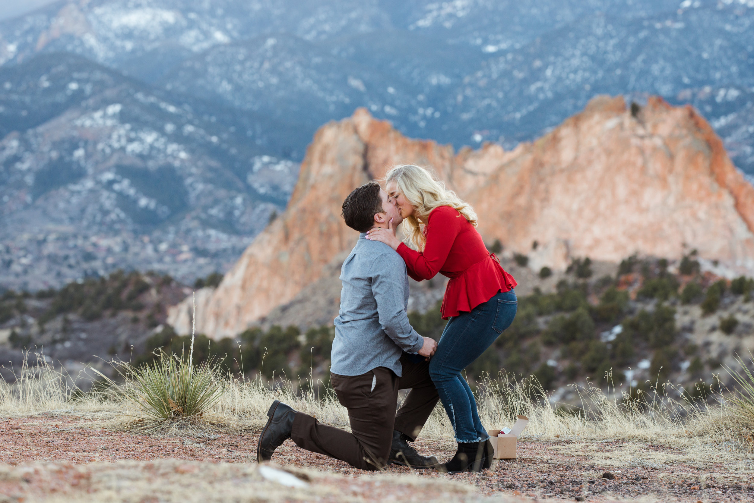 I love this Colorado Springs surprise proposal!