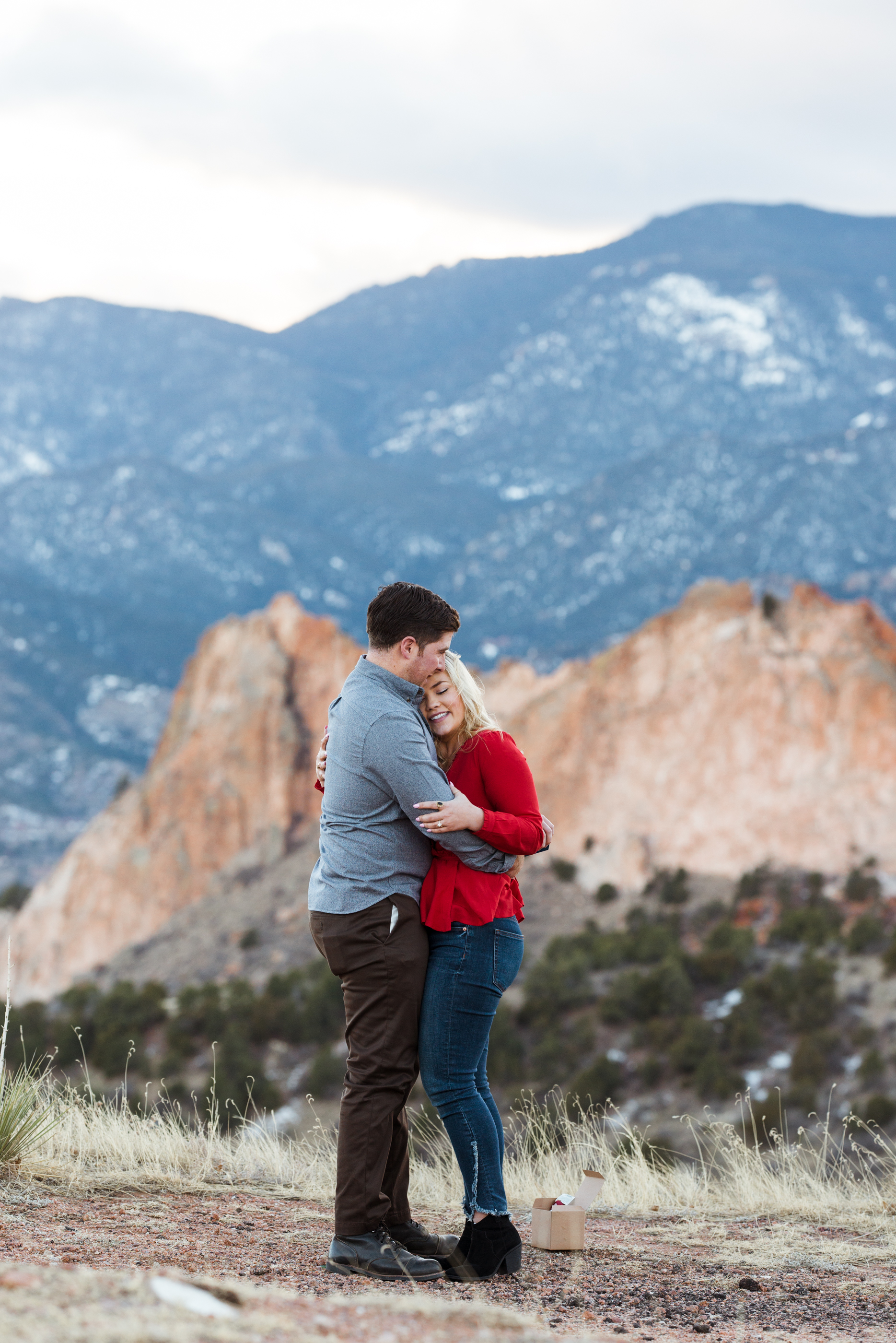 Check out this surprise Colorado Springs proposal photoshoot.