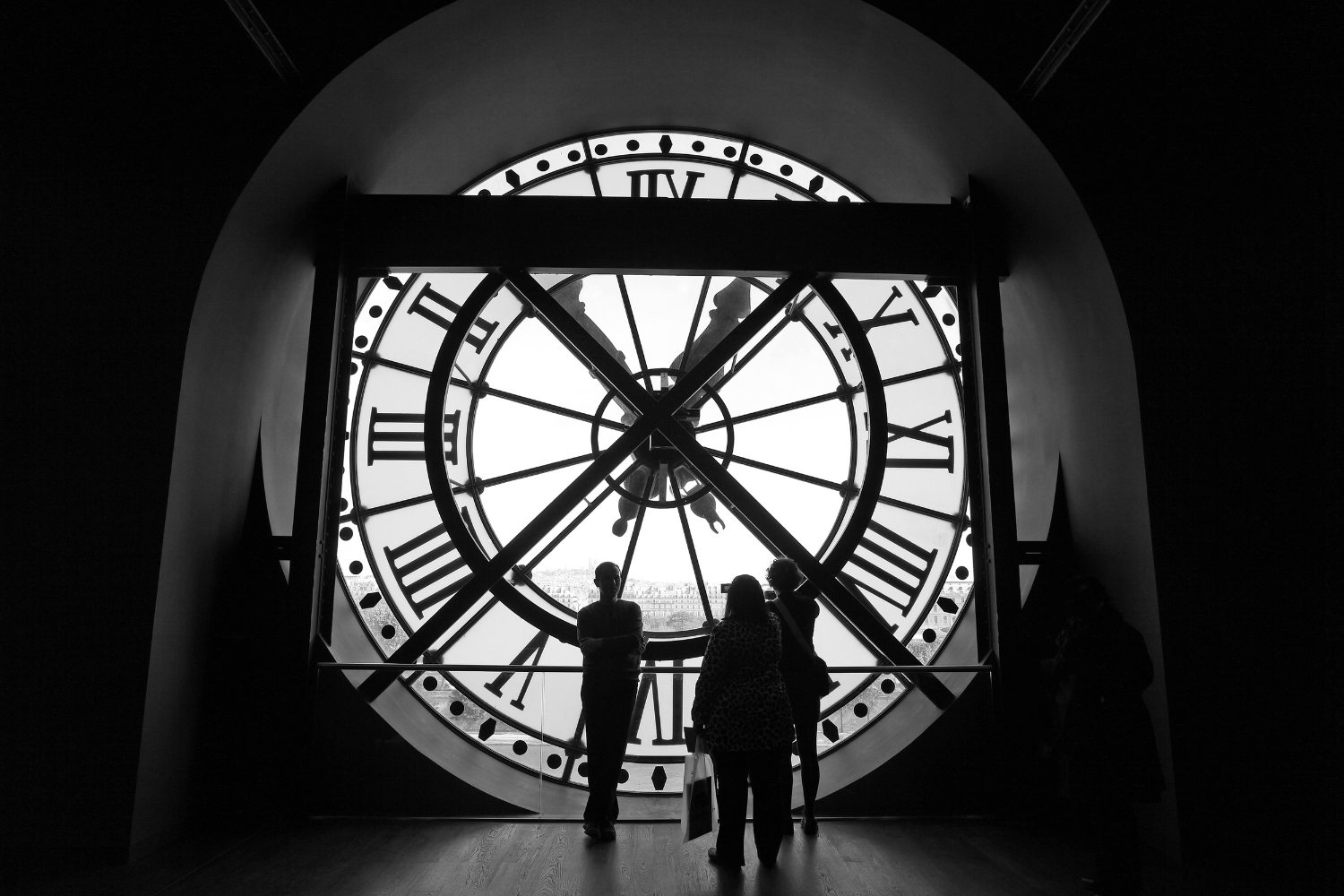 D'Orsay clock b&w.jpg