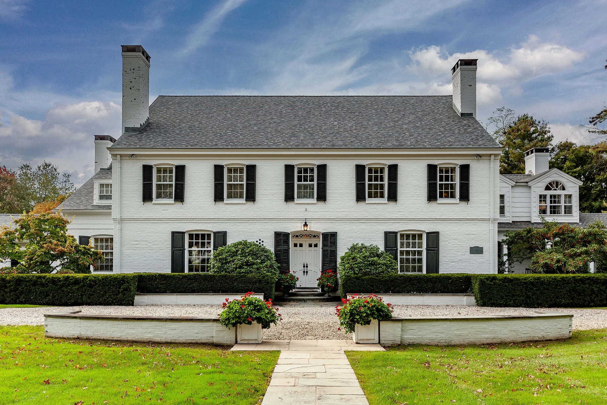 exterior7_sm.jpg