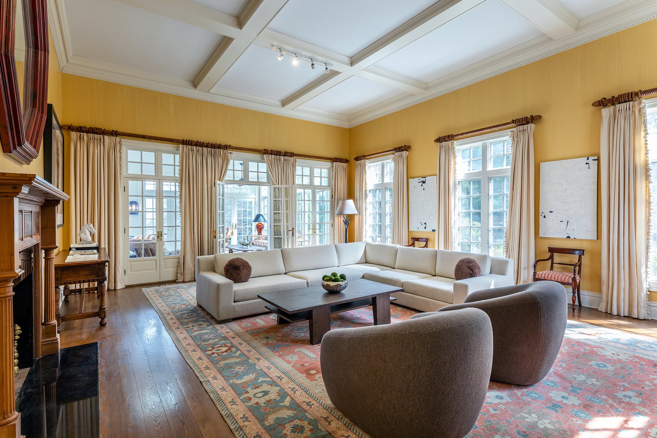 living room_sm.jpg
