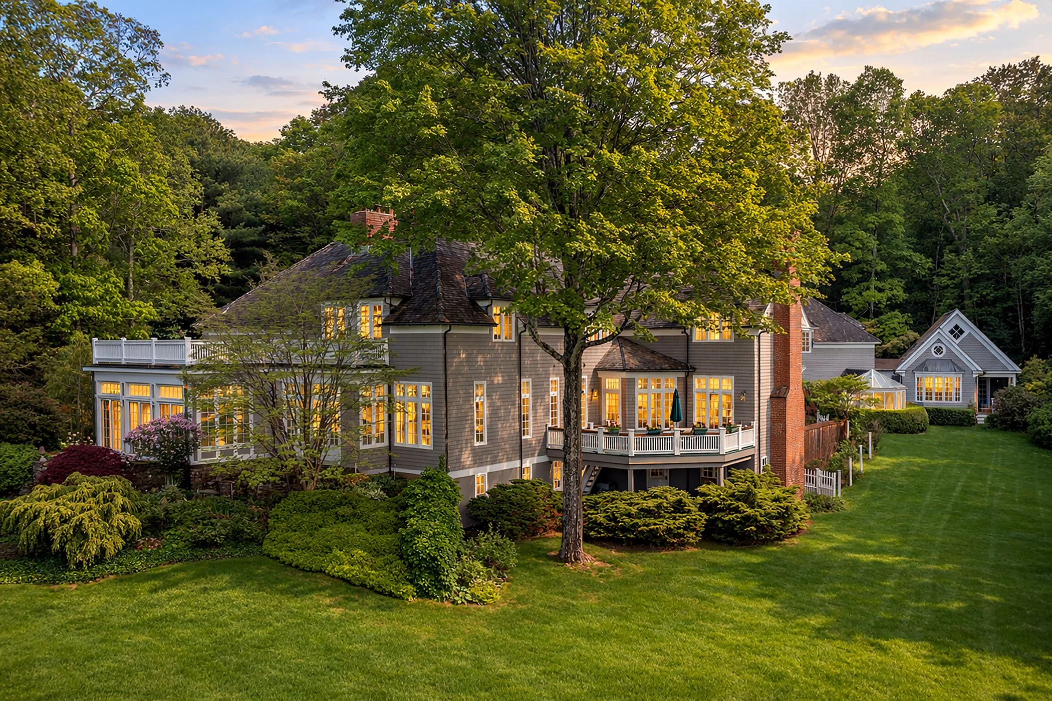 aerial10 twilight_sm.jpg