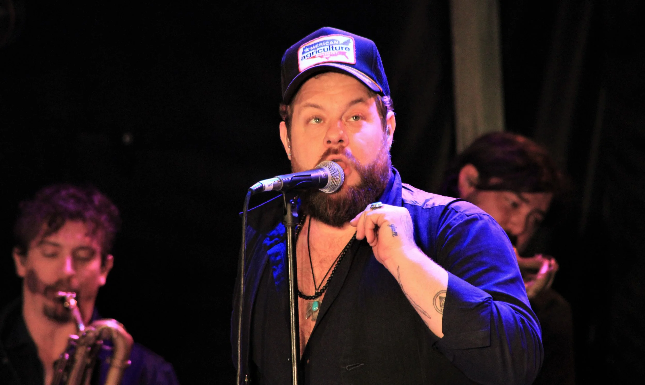 IMG_0379_singin clean.JPG