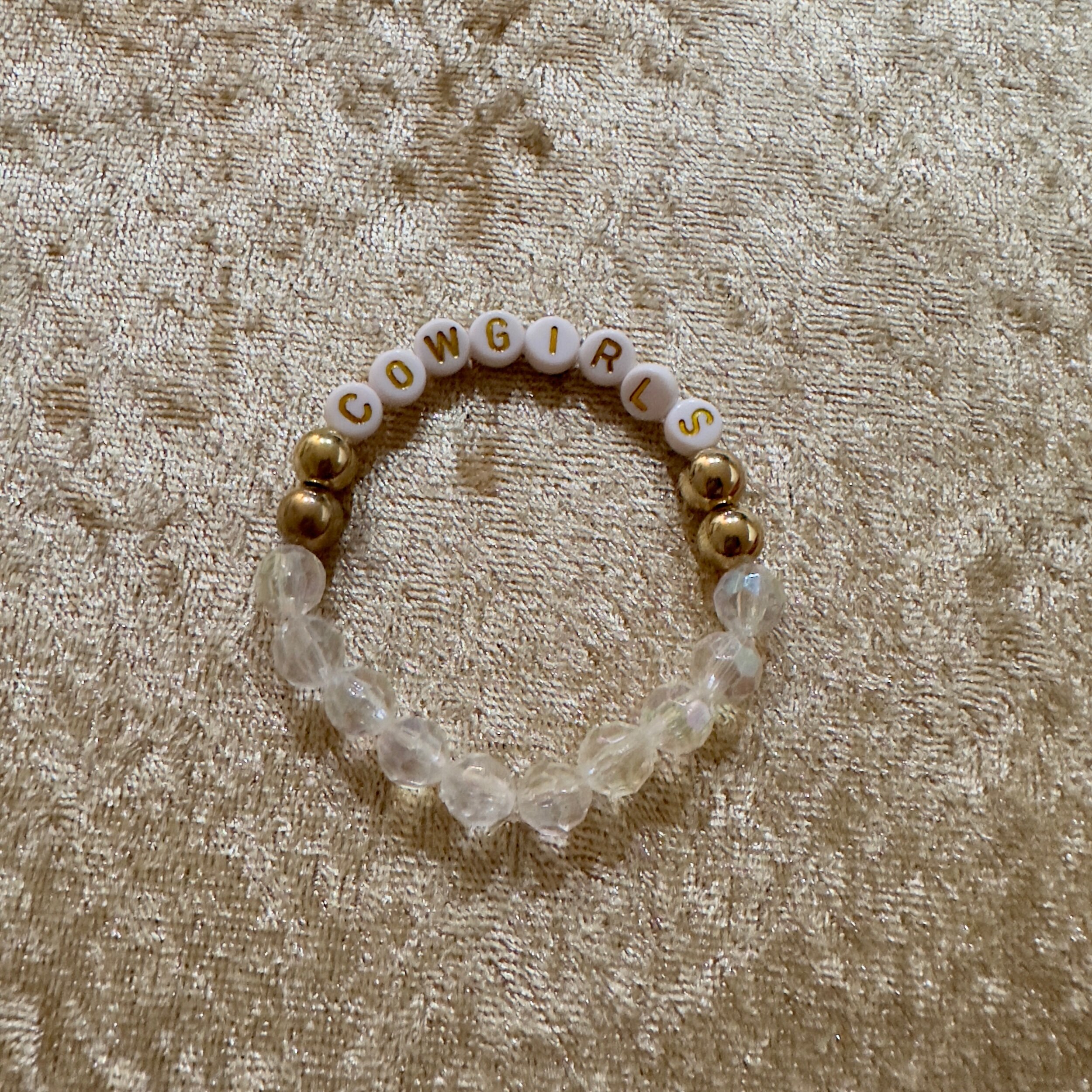 5BB38FB5-0F55-4518-B69C-9880A0052834