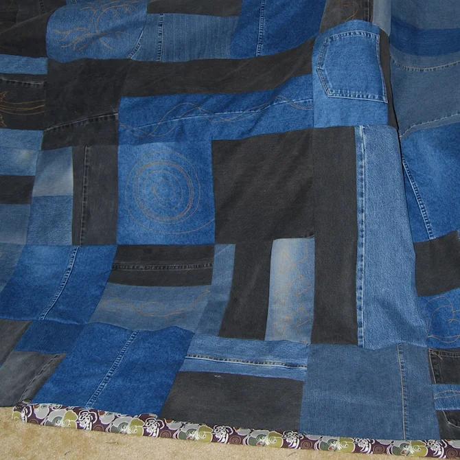 Jean-quilt-picnic-blanket-Naomi-VanDoren 1 (1)