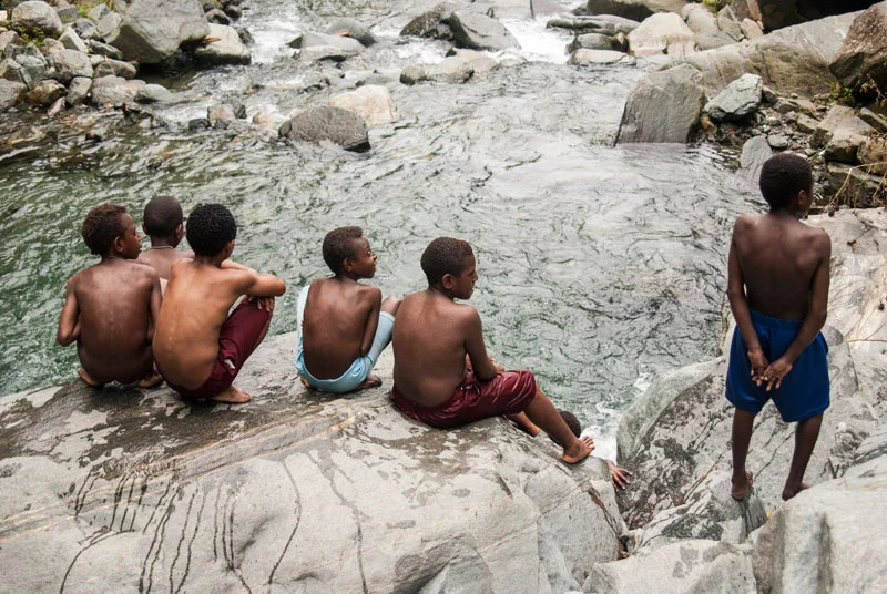 kids-at-waterfal-Sentani-Papua-Indonesia-Naomi-VanDoren