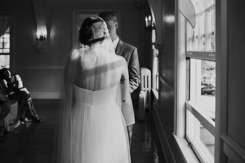 seattle elopement ceremony