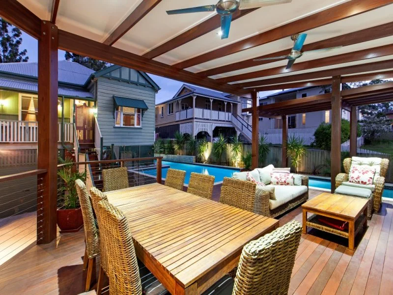 Outdoor Kitchen, Living & Dining Area. Home Renovation & Swimming Pool. Holland Park, Brisbane